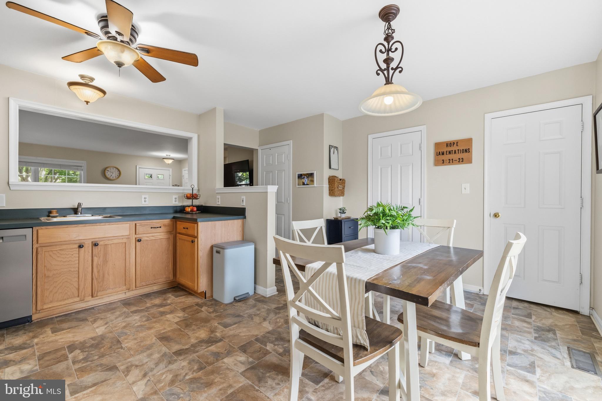 HIGHLANDS OF WARRENTON PHASE 2 - Residential