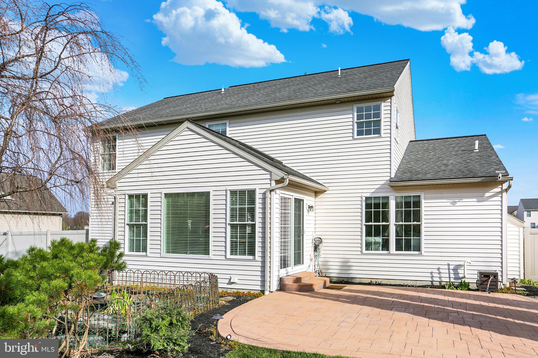 ARBOR GREENE - Residential