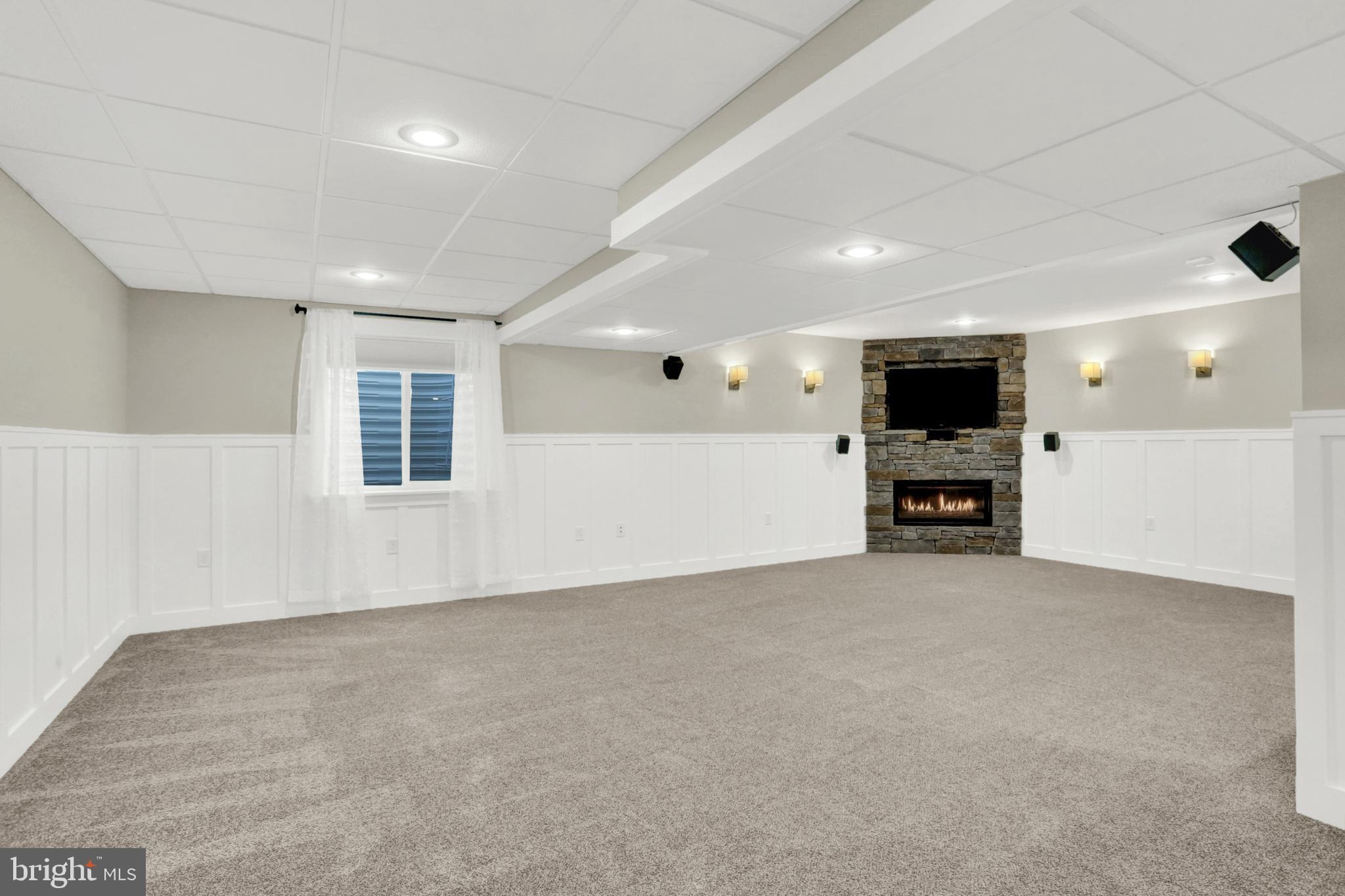 ARBOR GREENE - Residential