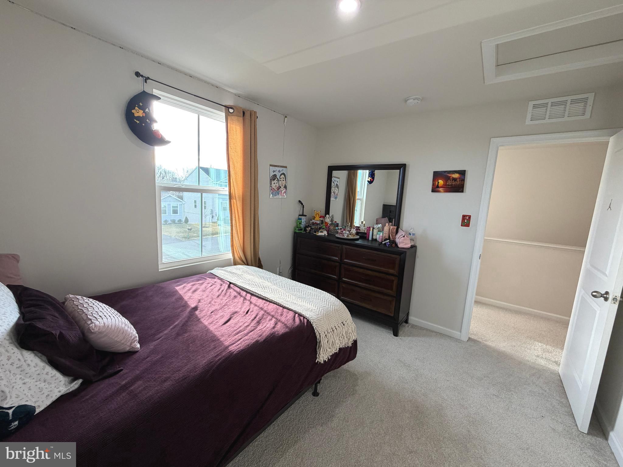 WEA-VILLA - Residential