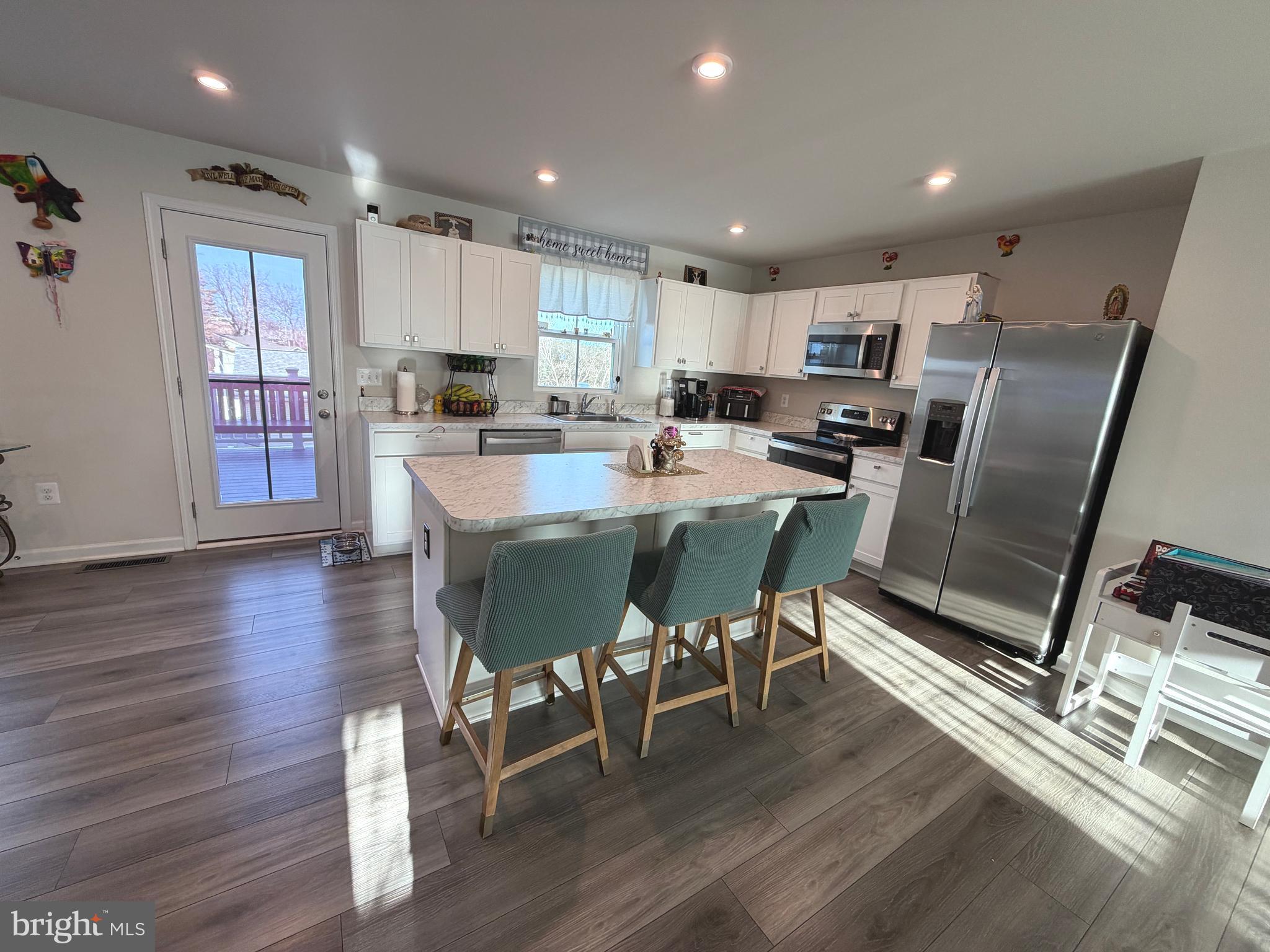 WEA-VILLA - Residential