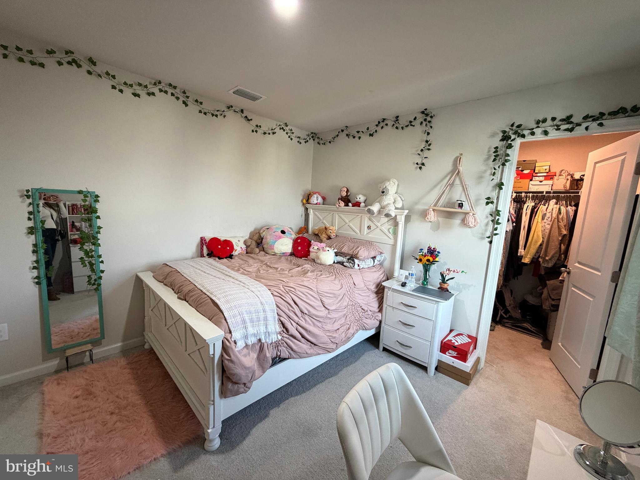 WEA-VILLA - Residential