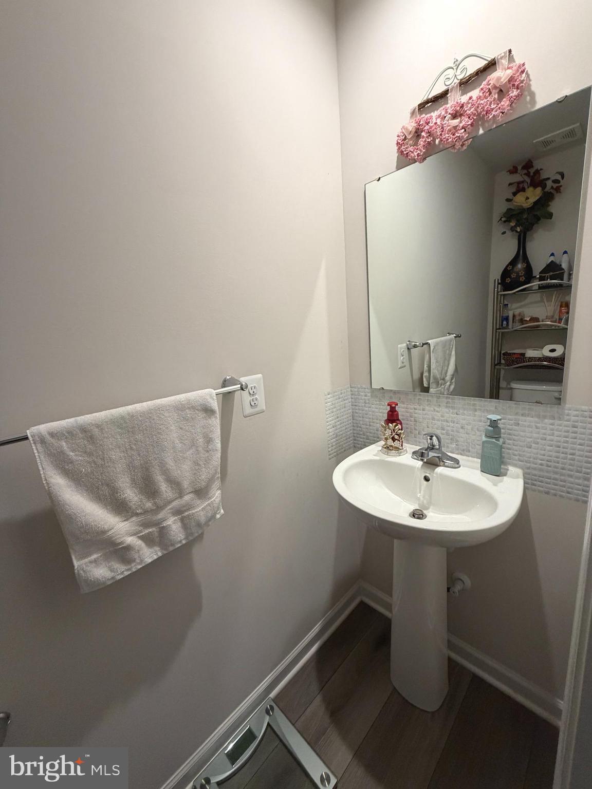 WEA-VILLA - Residential