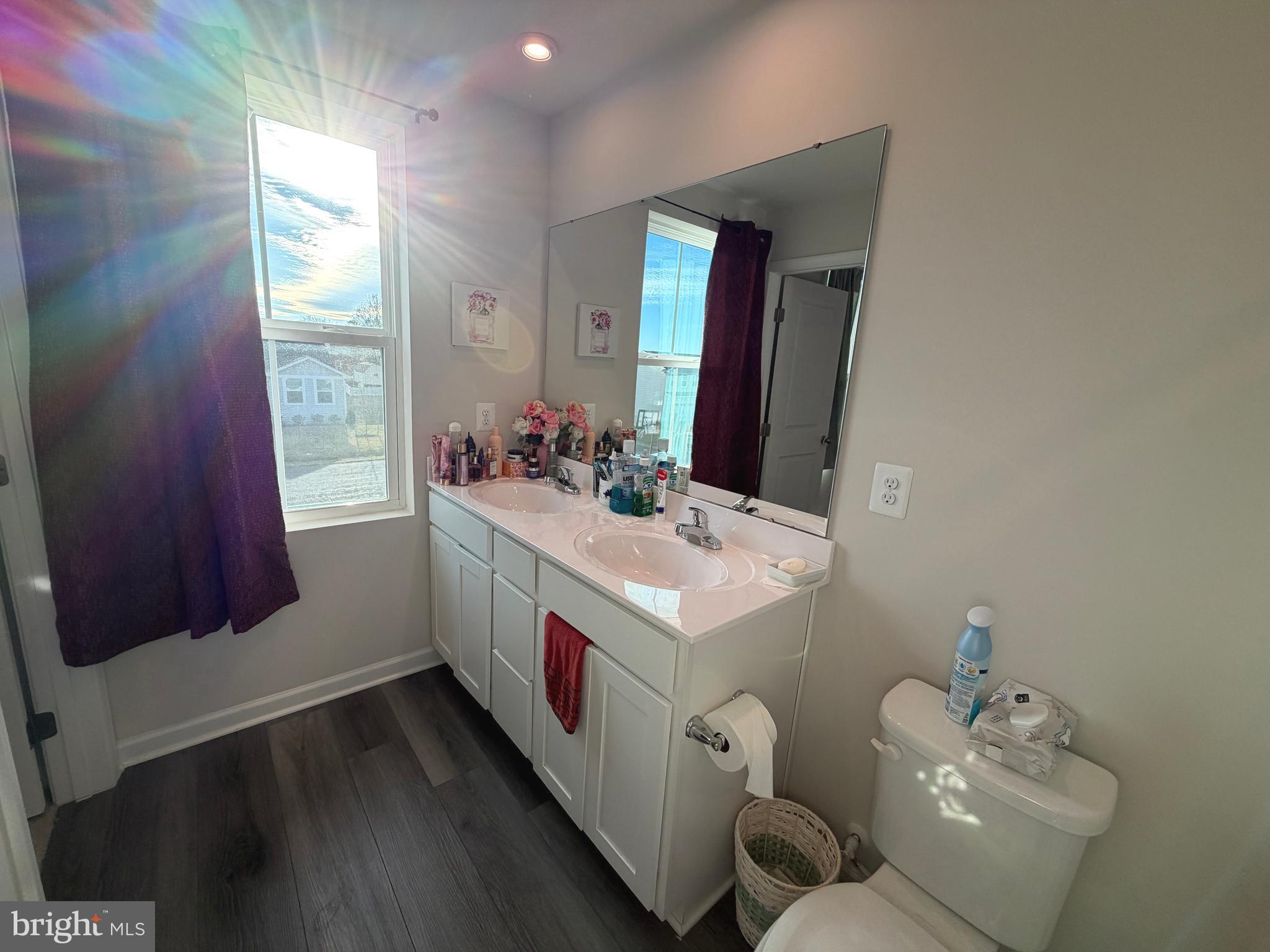 WEA-VILLA - Residential