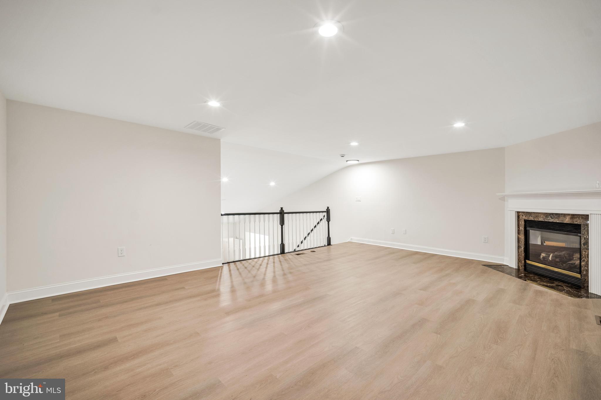 PHILMONT HEIGHTS - Residential