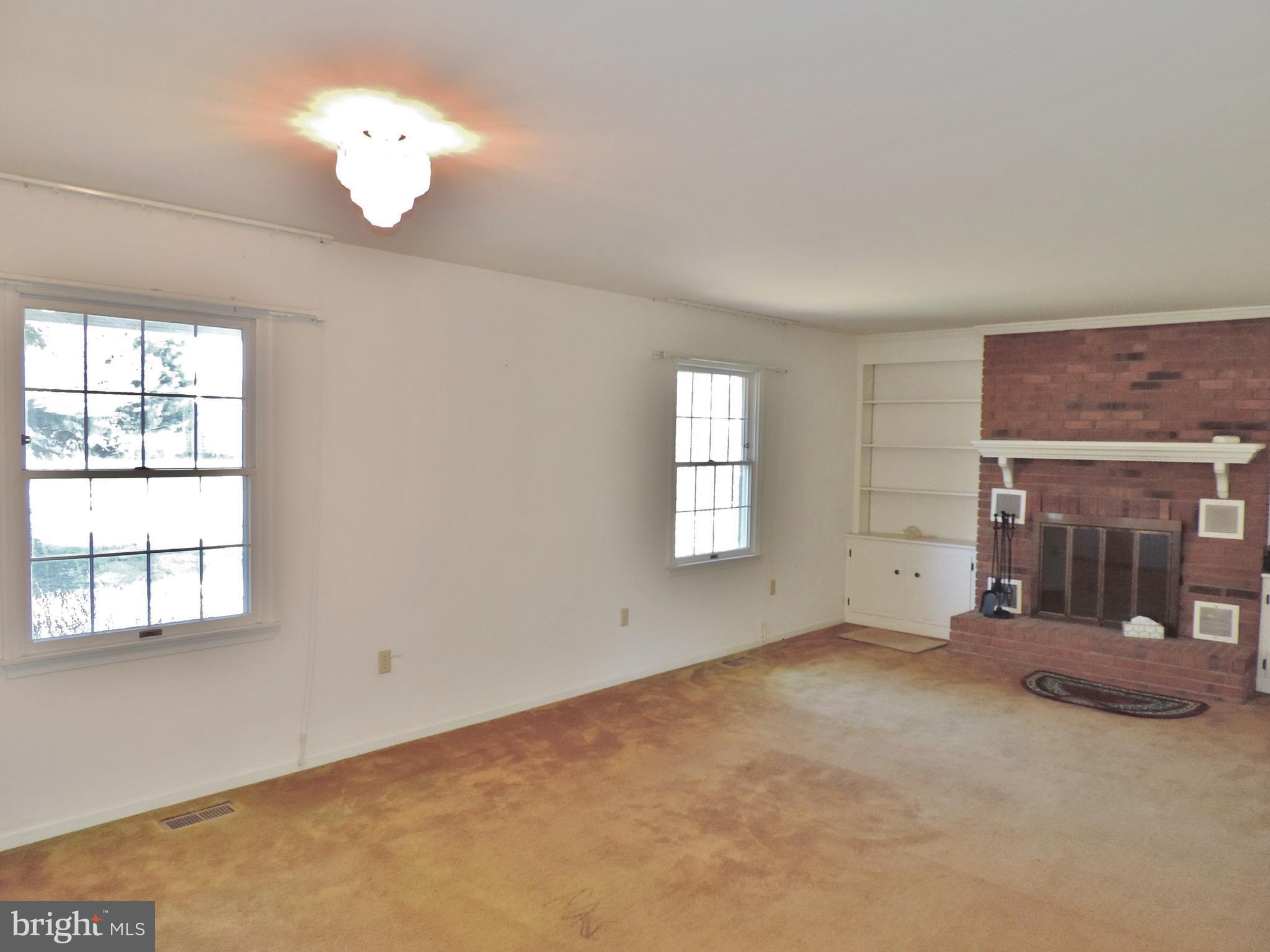 VALLEYWOOD - Residential