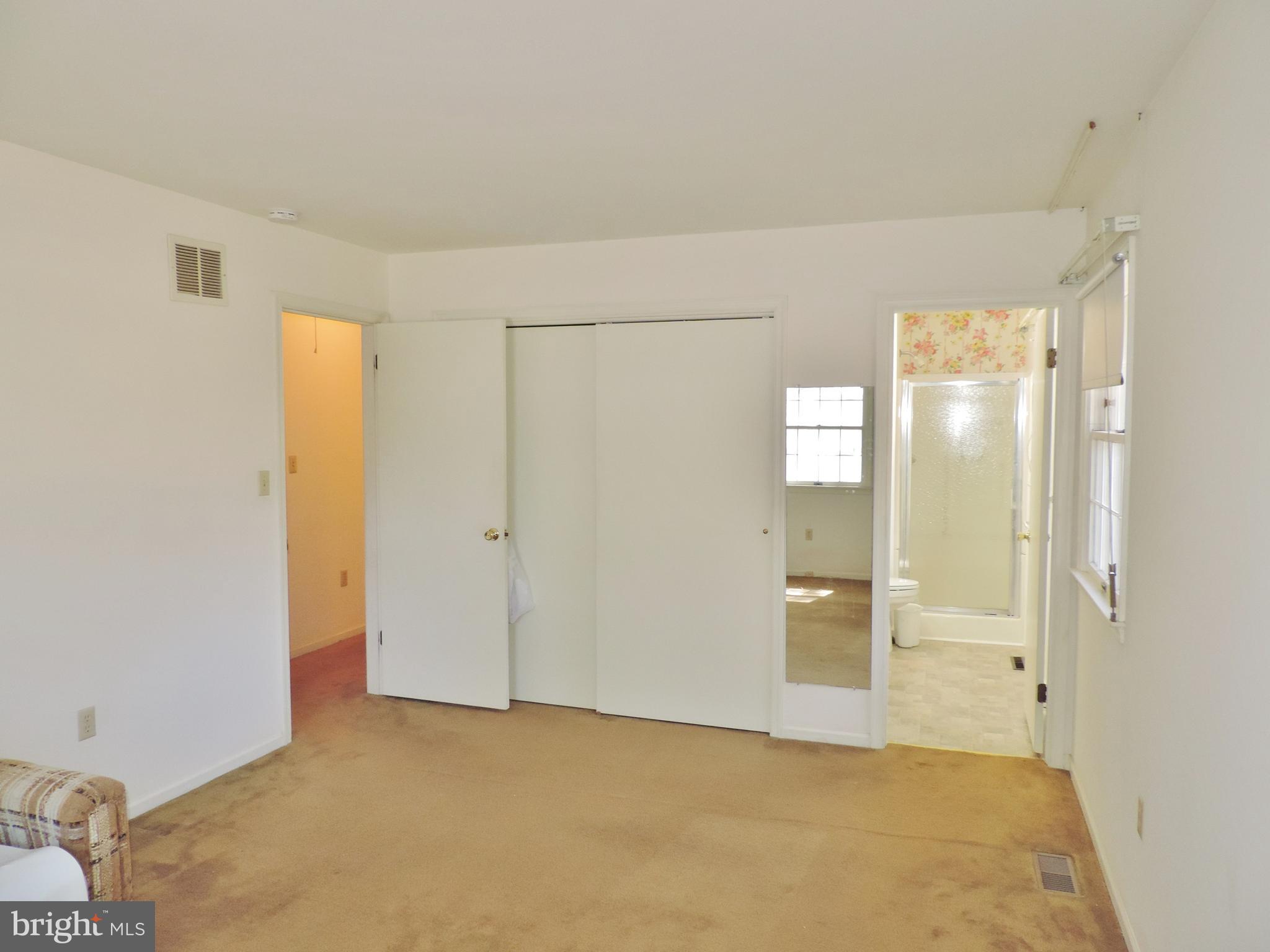 VALLEYWOOD - Residential