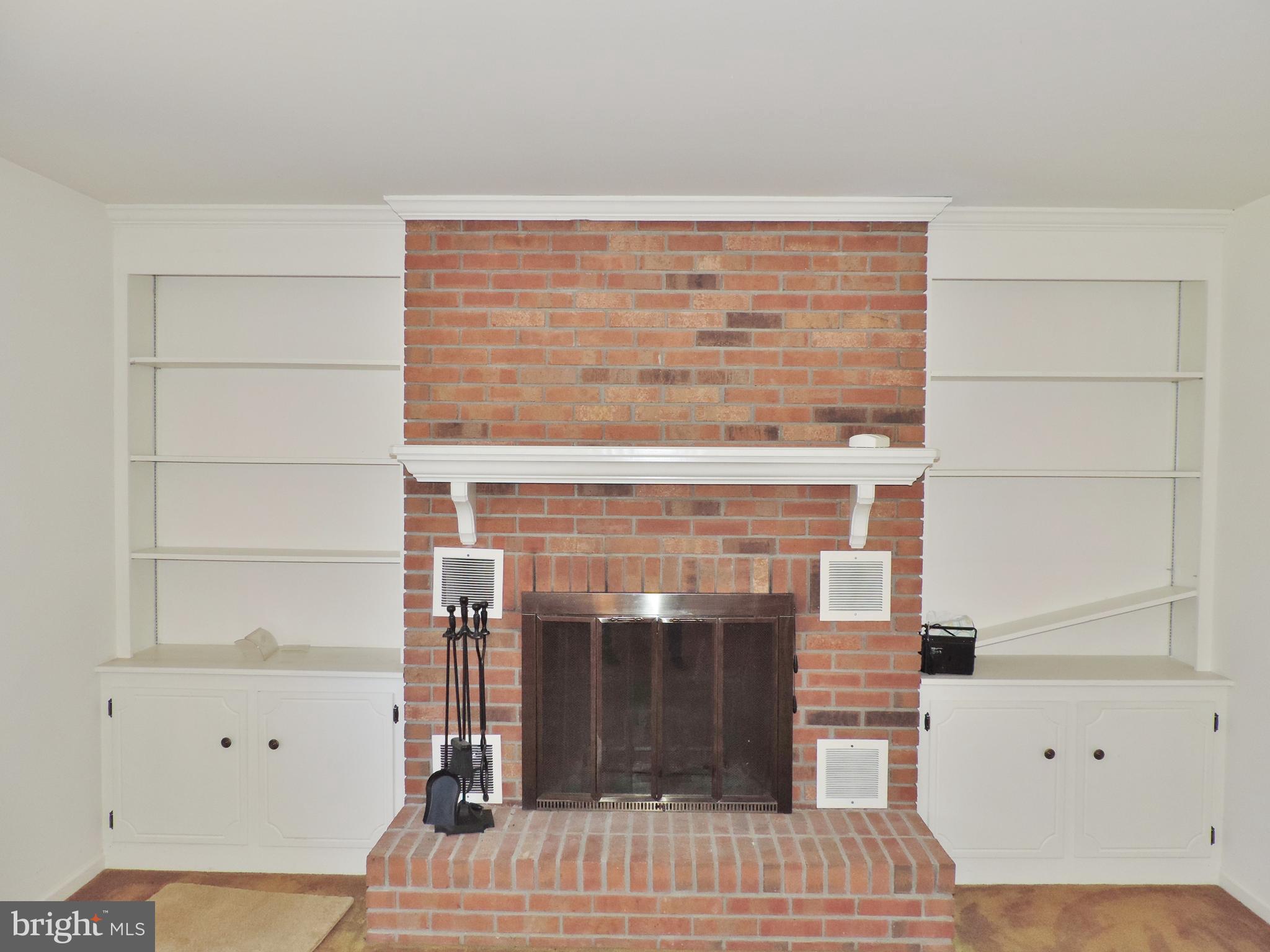 VALLEYWOOD - Residential