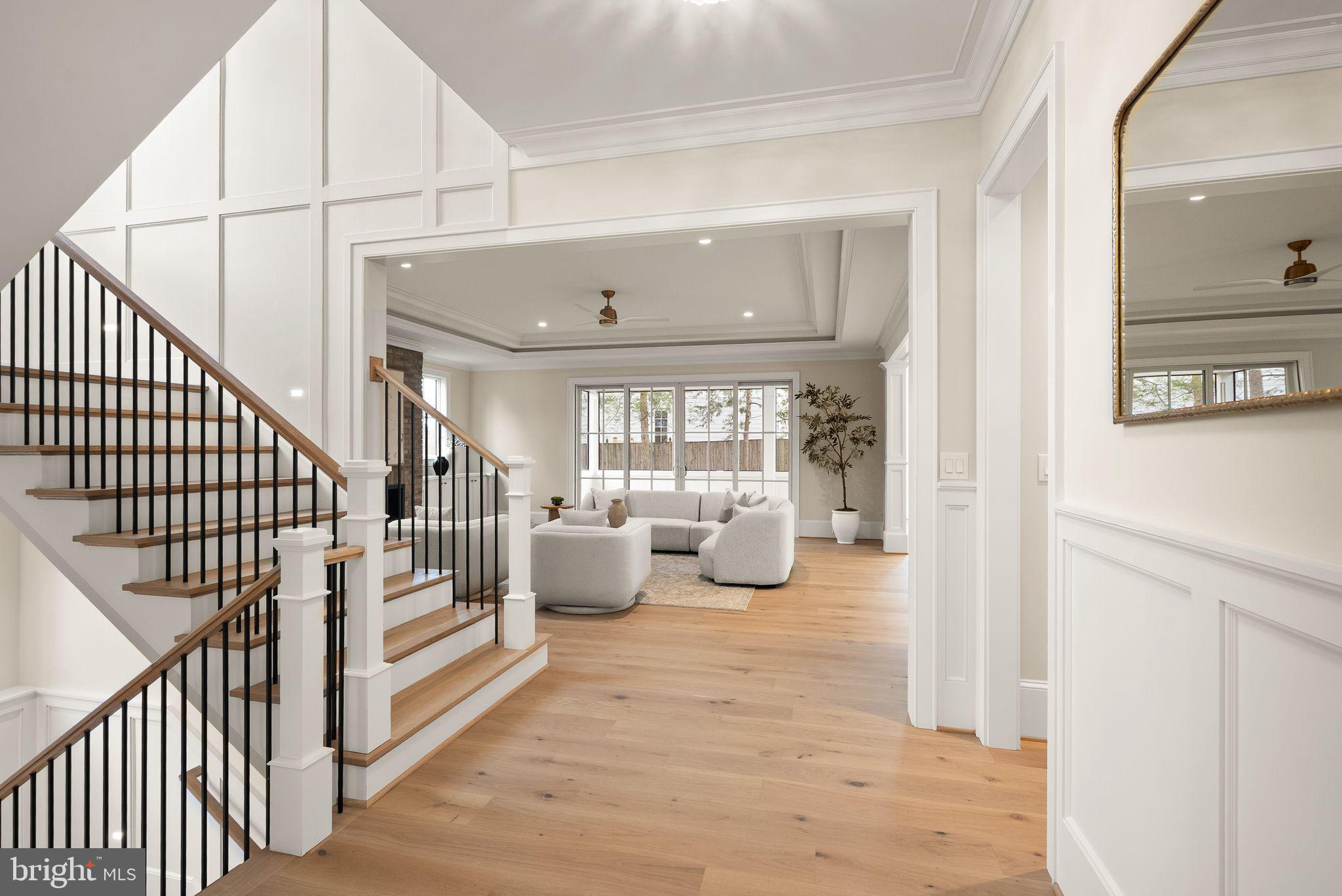 COUNTRY CLUB GROVE - Residential