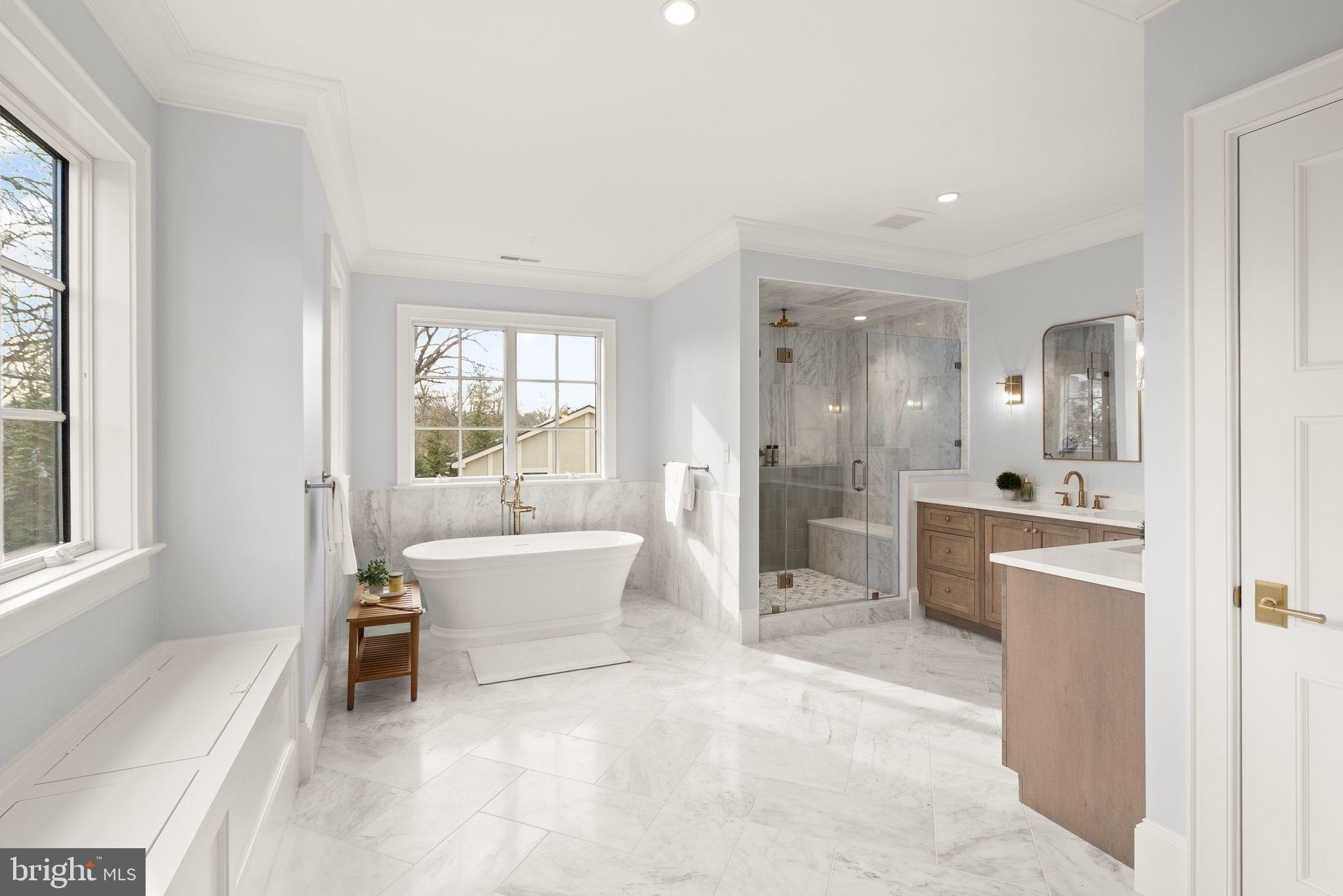 COUNTRY CLUB GROVE - Residential