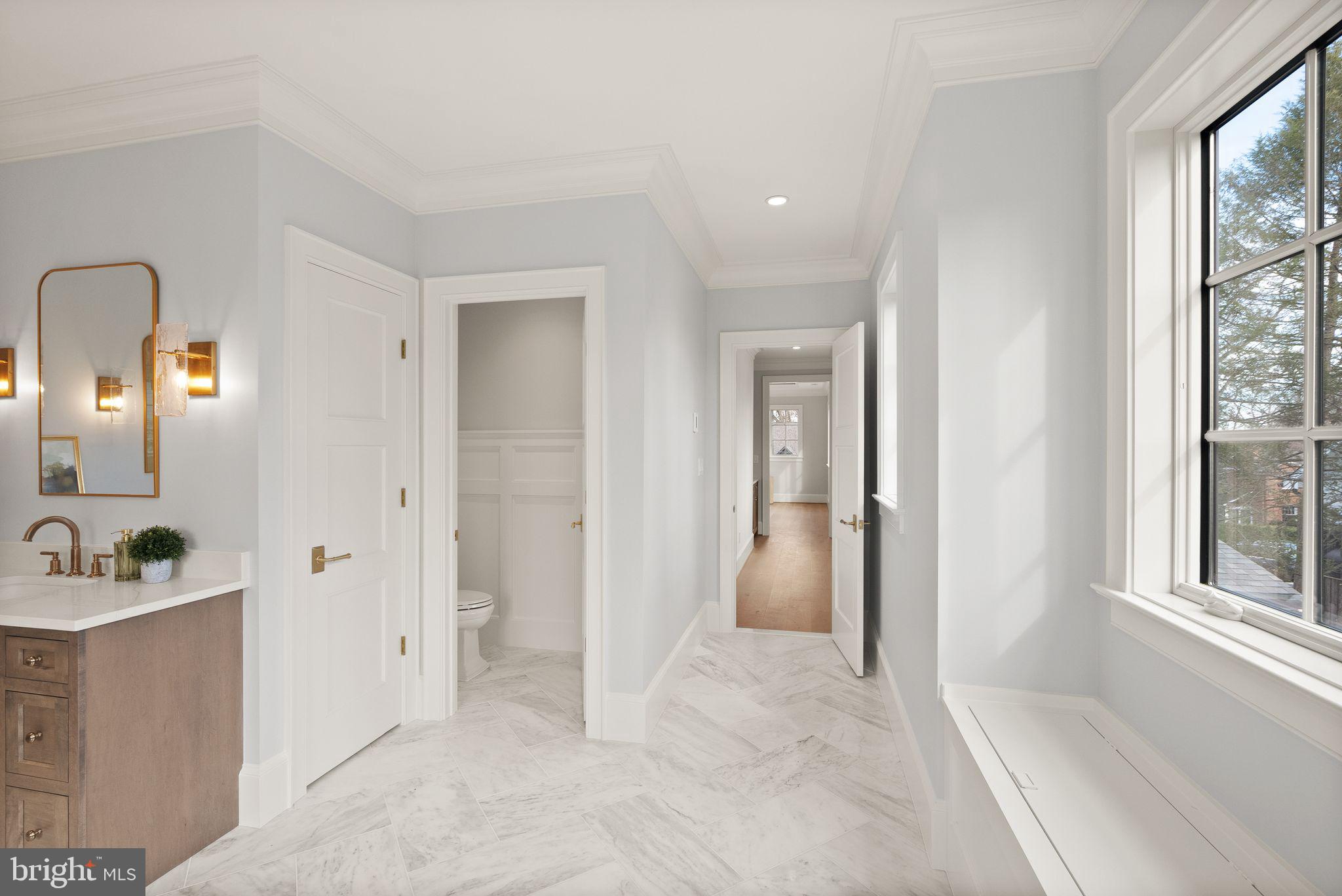 COUNTRY CLUB GROVE - Residential