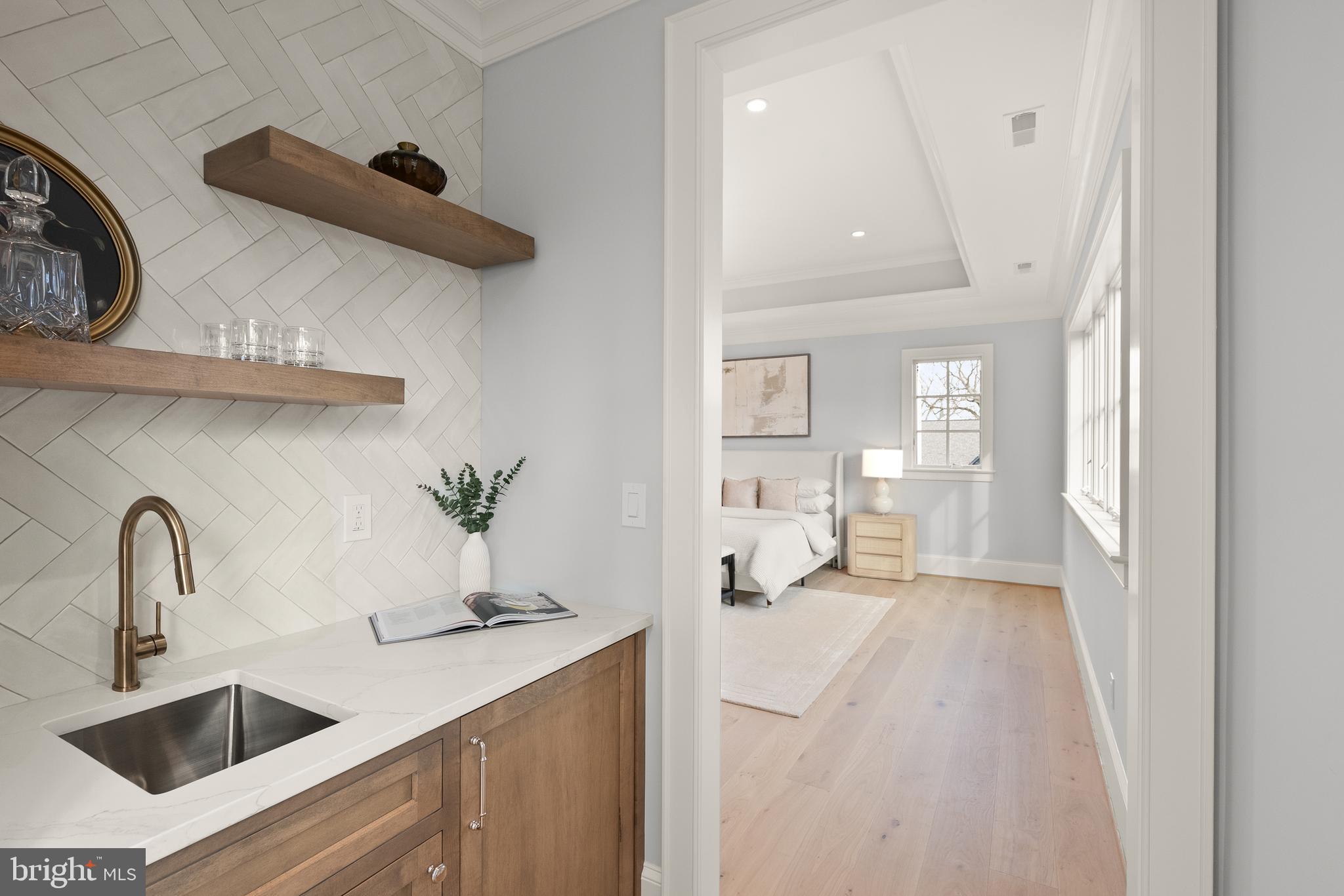 COUNTRY CLUB GROVE - Residential