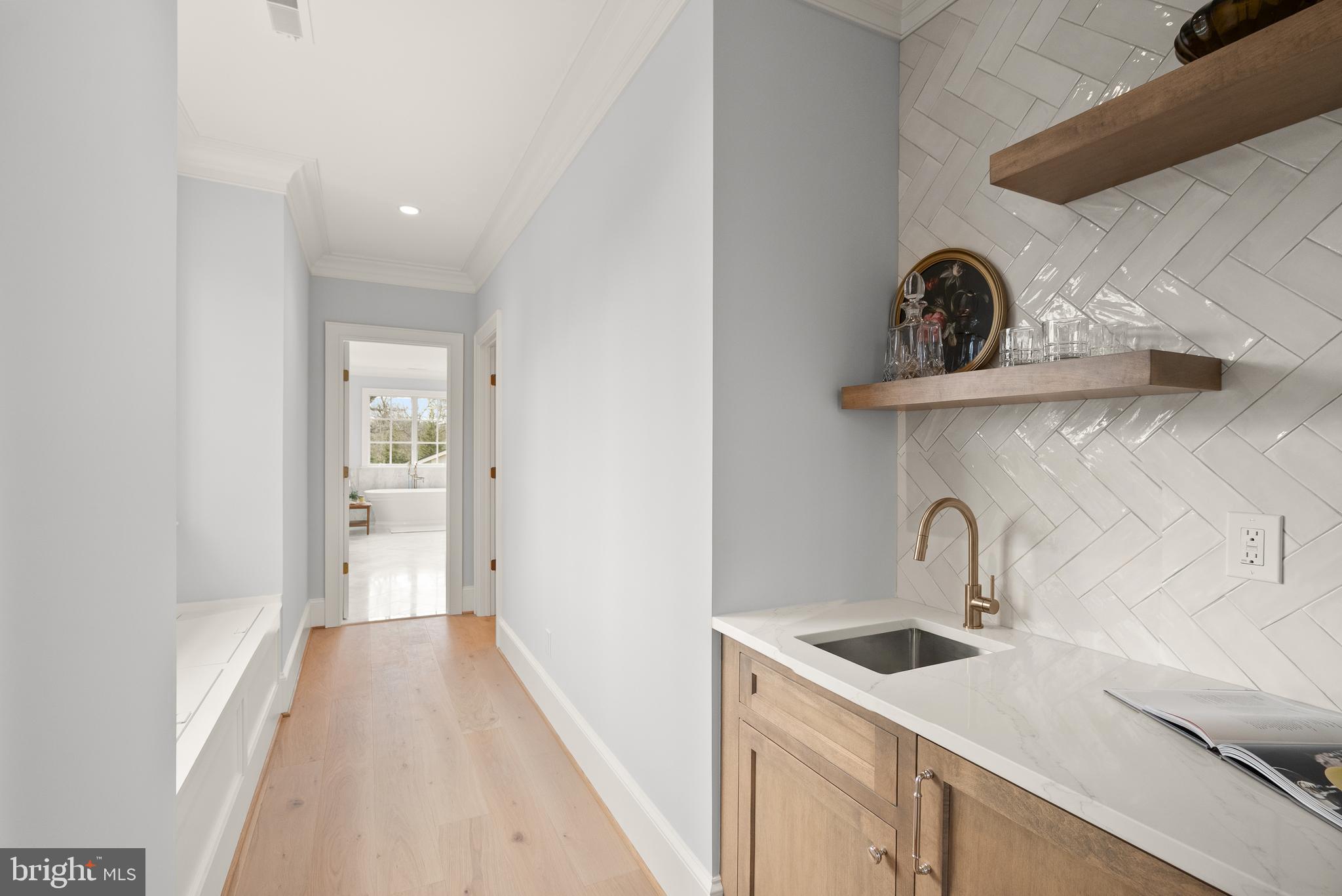 COUNTRY CLUB GROVE - Residential