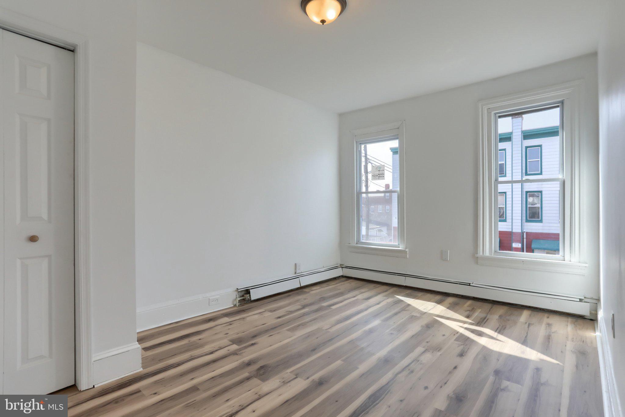 LEBANON CITY - Residential