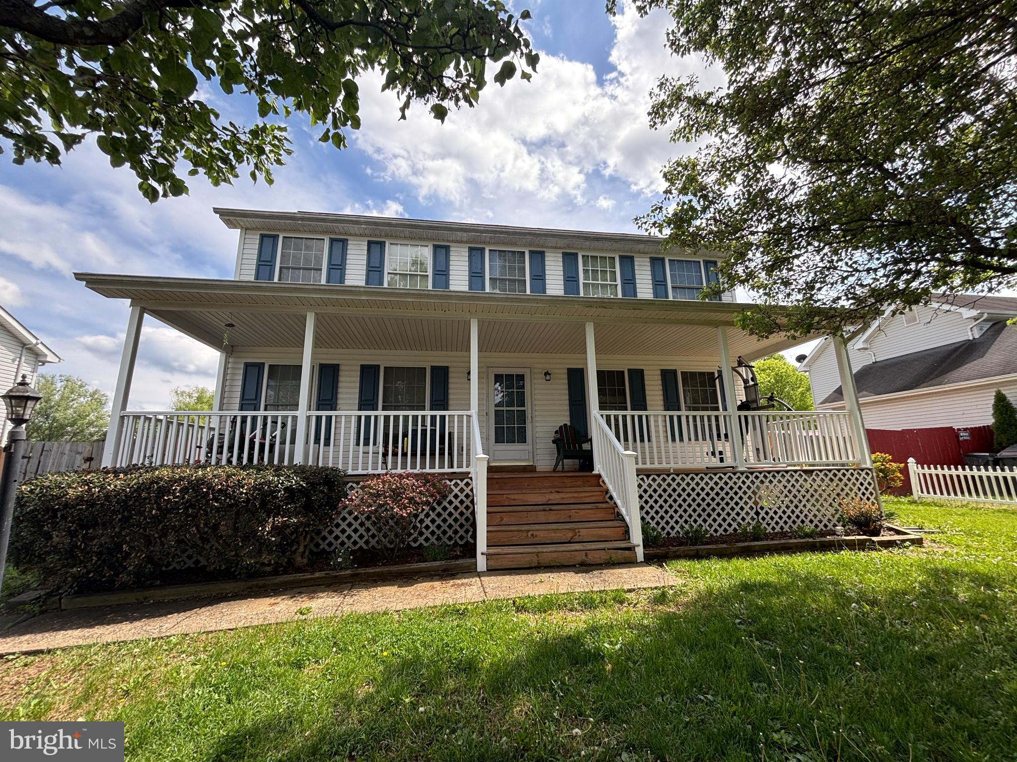 THE MEADOWS - Residential