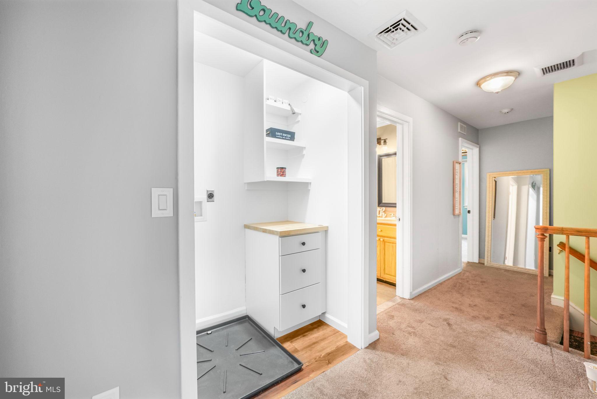 MEDFORD VILLAGE - Residential