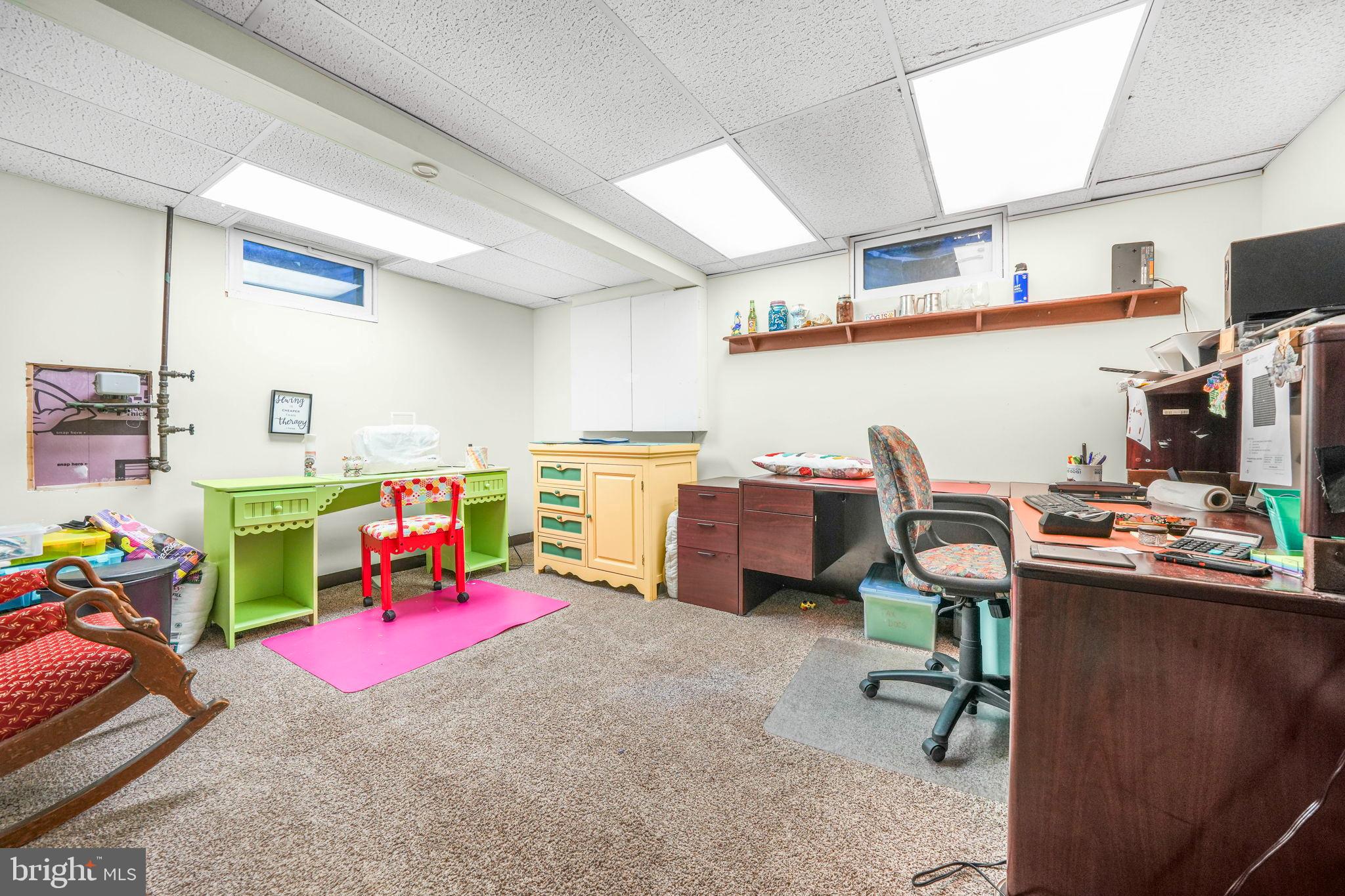 MEDFORD VILLAGE - Residential