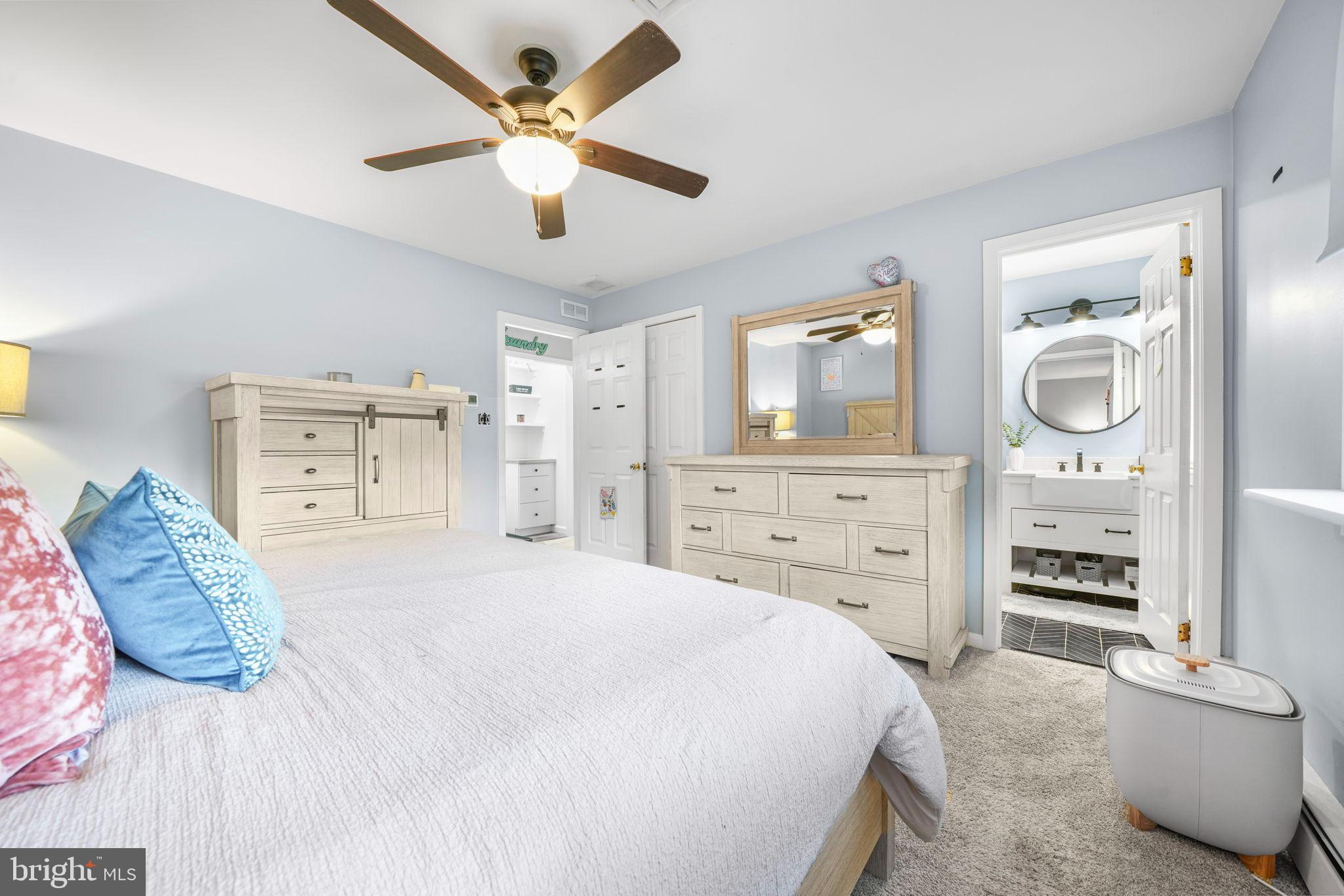 MEDFORD VILLAGE - Residential