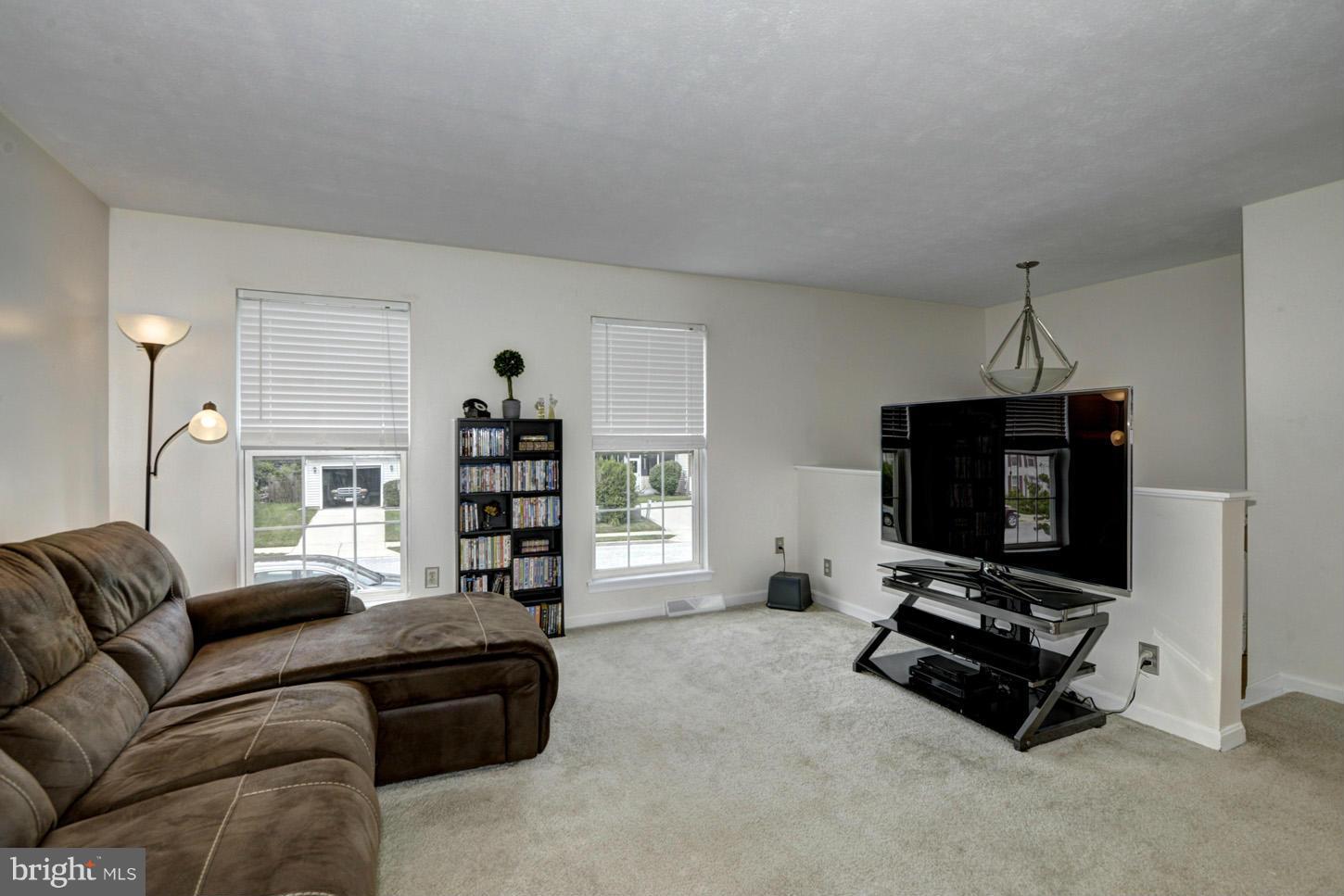 NEW MARKET WEST - Residential