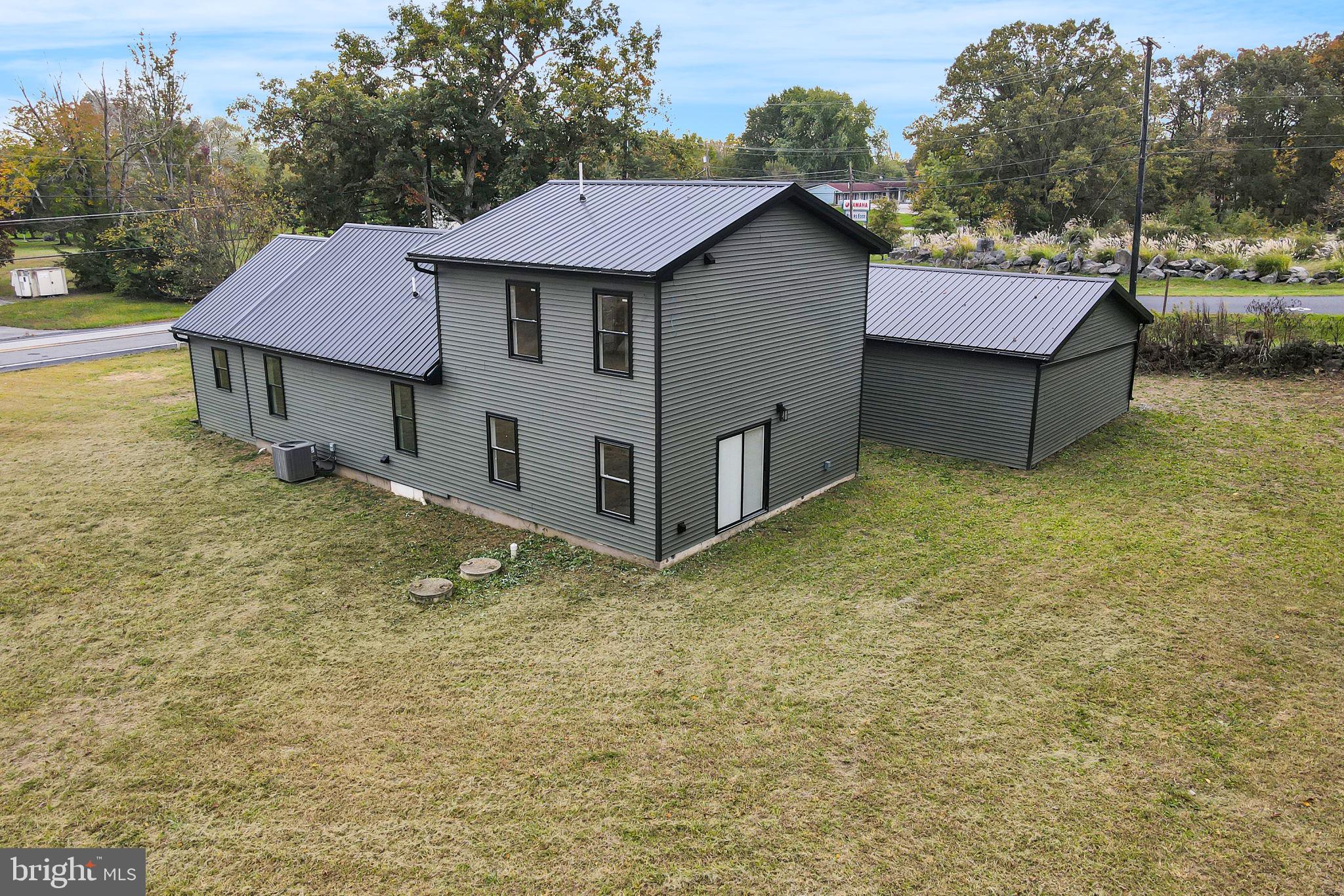 2465 EMMITSBURG ROAD