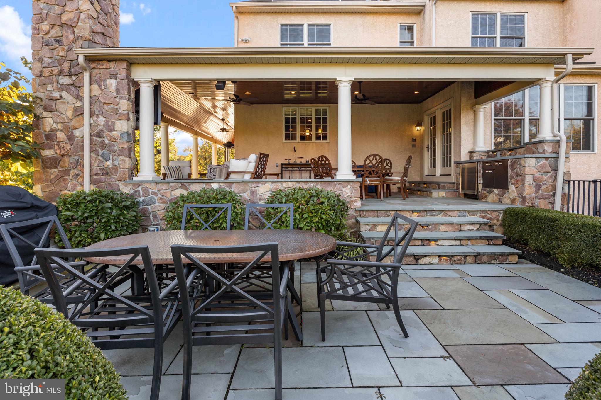 MEETINGHOUSE GLEN - Residential