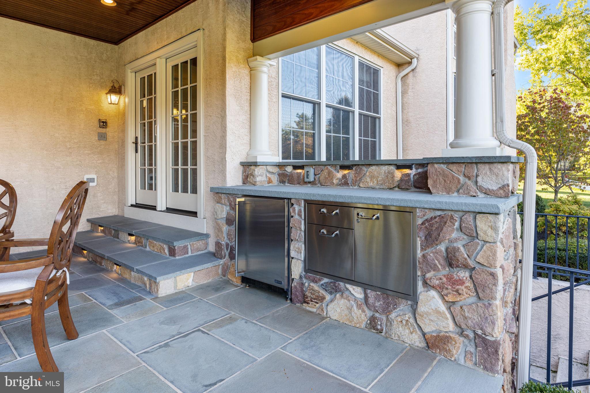 MEETINGHOUSE GLEN - Residential