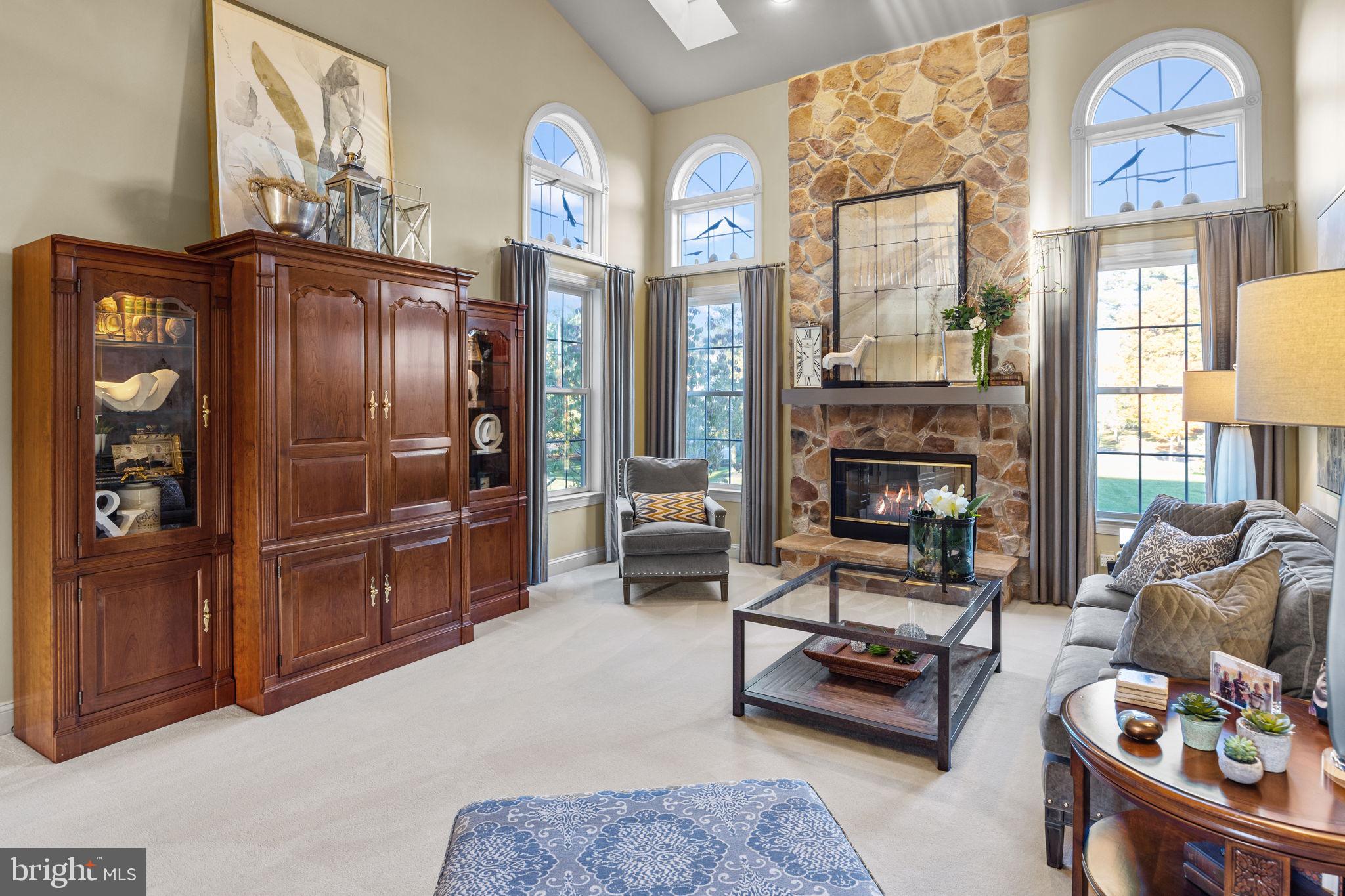 MEETINGHOUSE GLEN - Residential