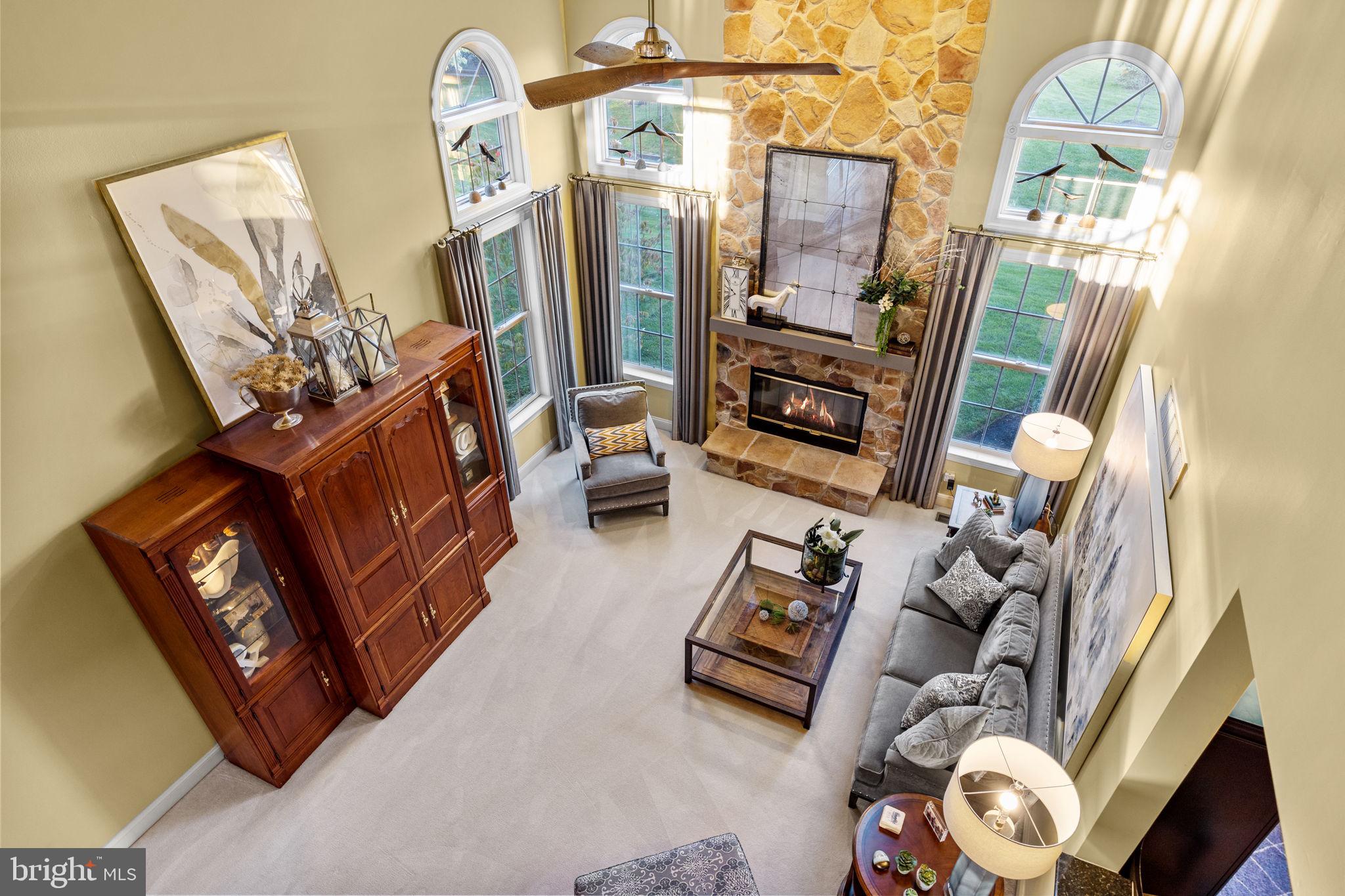 MEETINGHOUSE GLEN - Residential