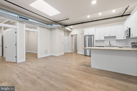 Tiny photo for 30 W Broad Street #SUITE 5, SOUDERTON, PA 18964 (MLS # PAMC2147418)