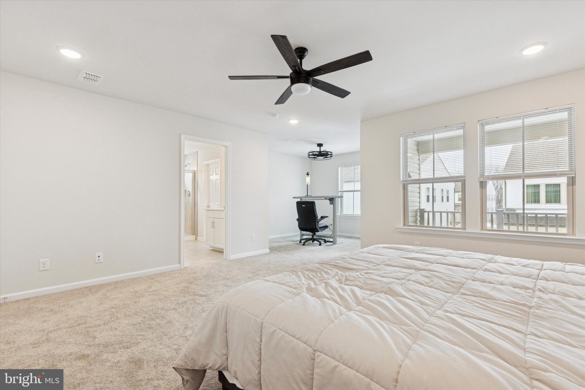 LIBERTY RIDGE - Residential