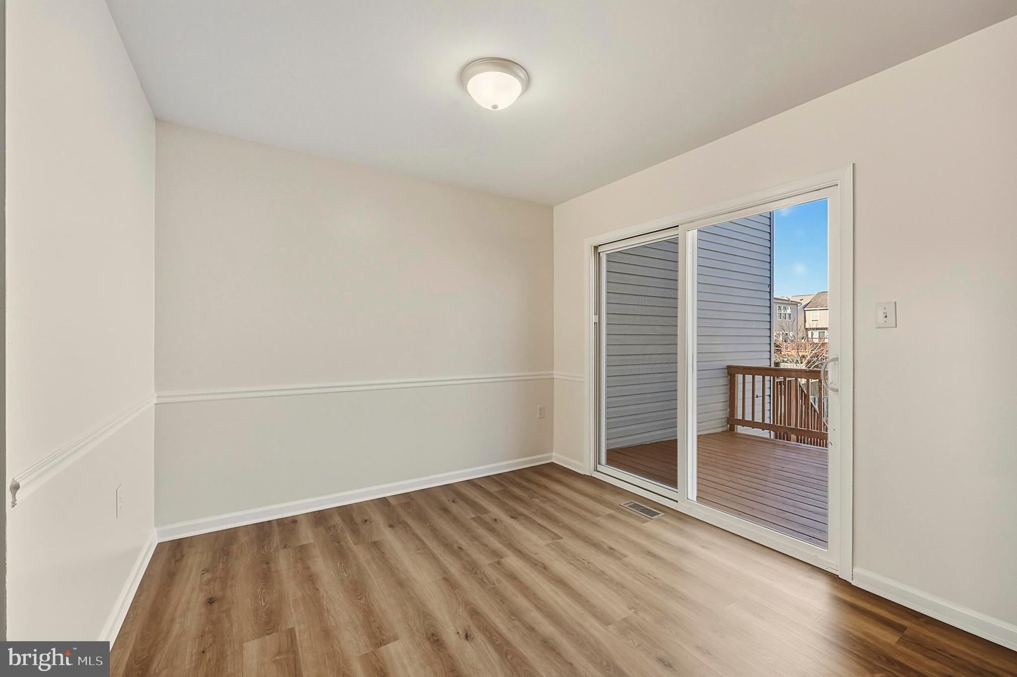 MANOR PARK - Residential