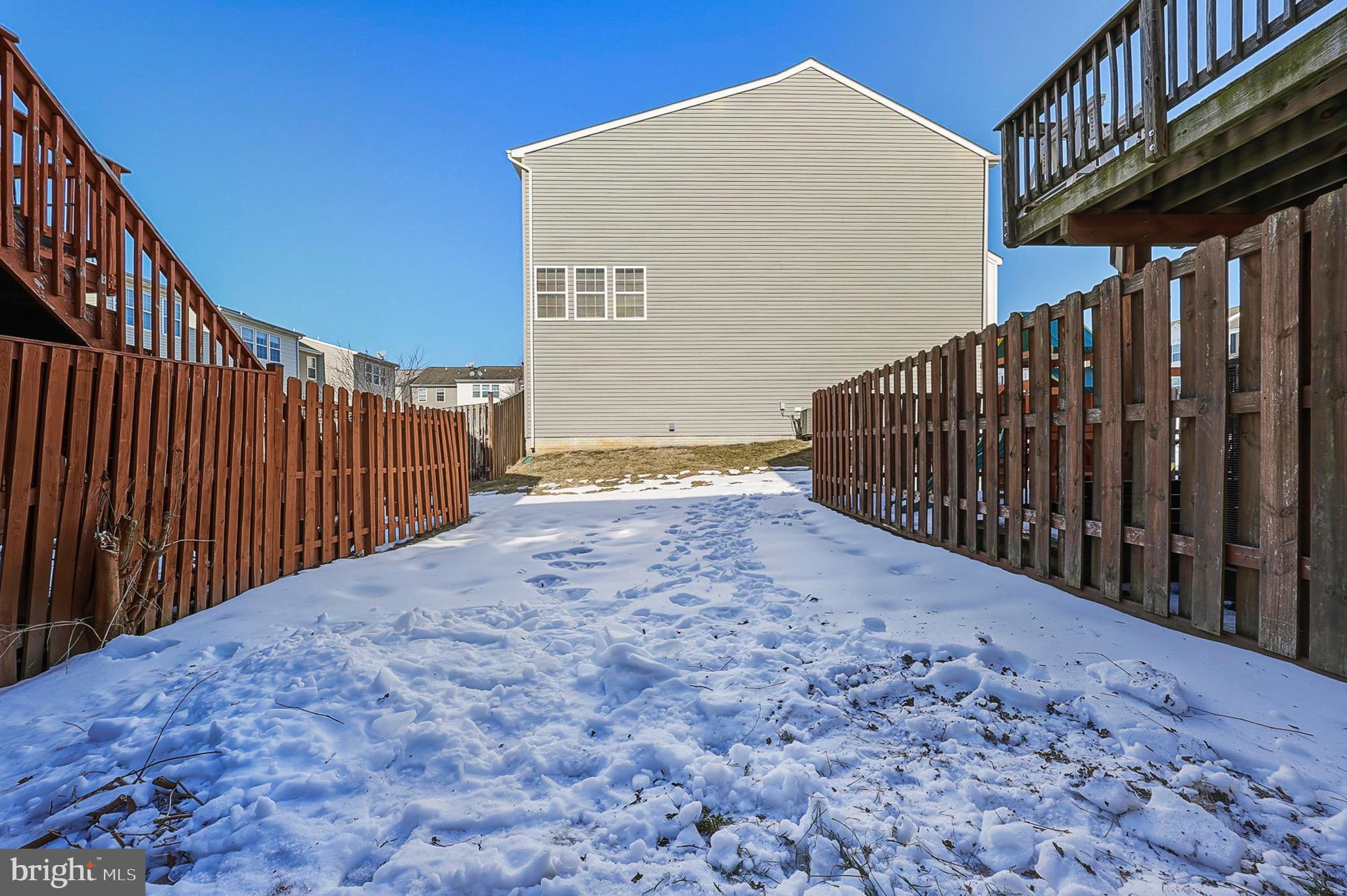 MANOR PARK - Residential