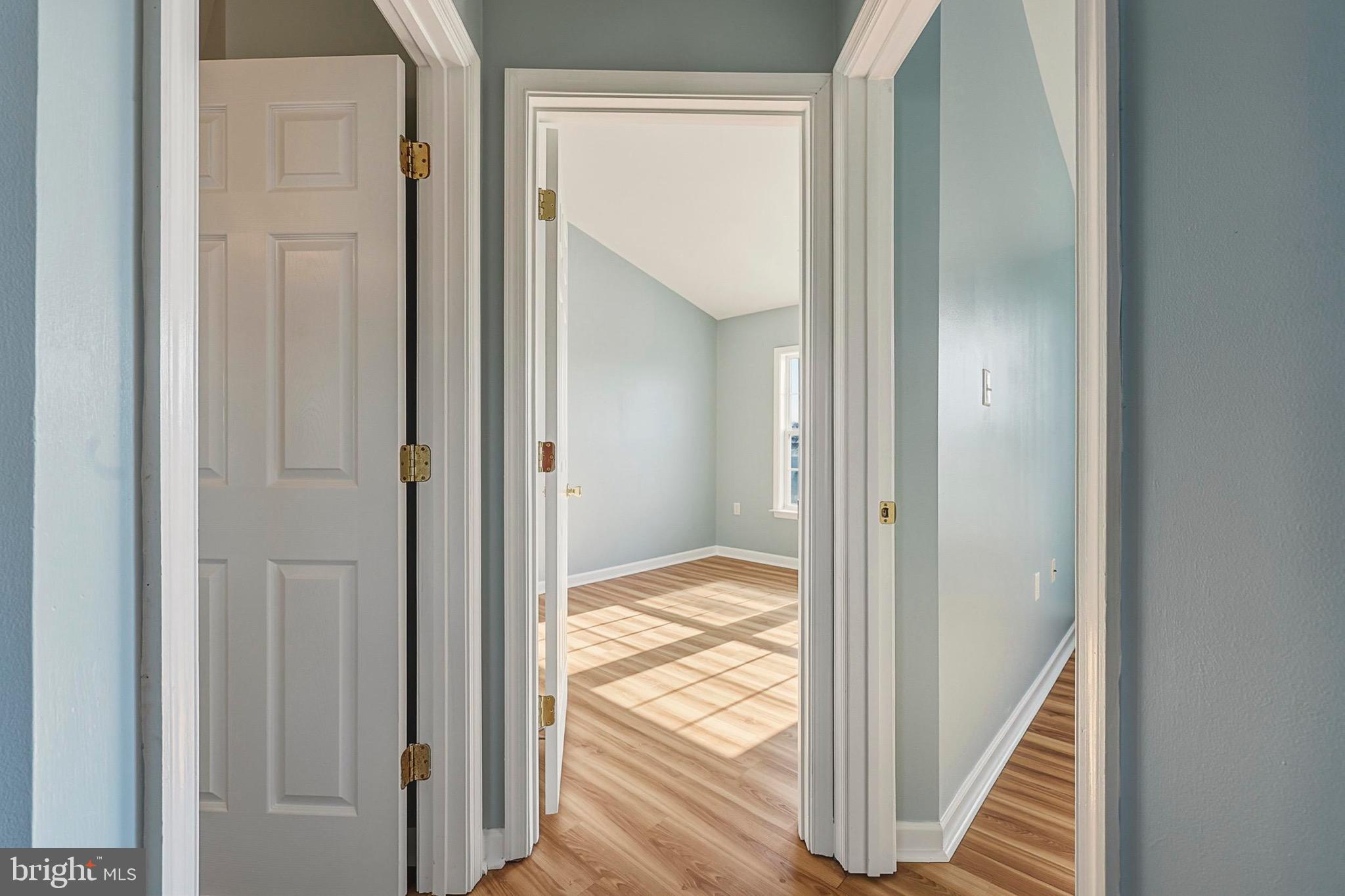 MANOR PARK - Residential