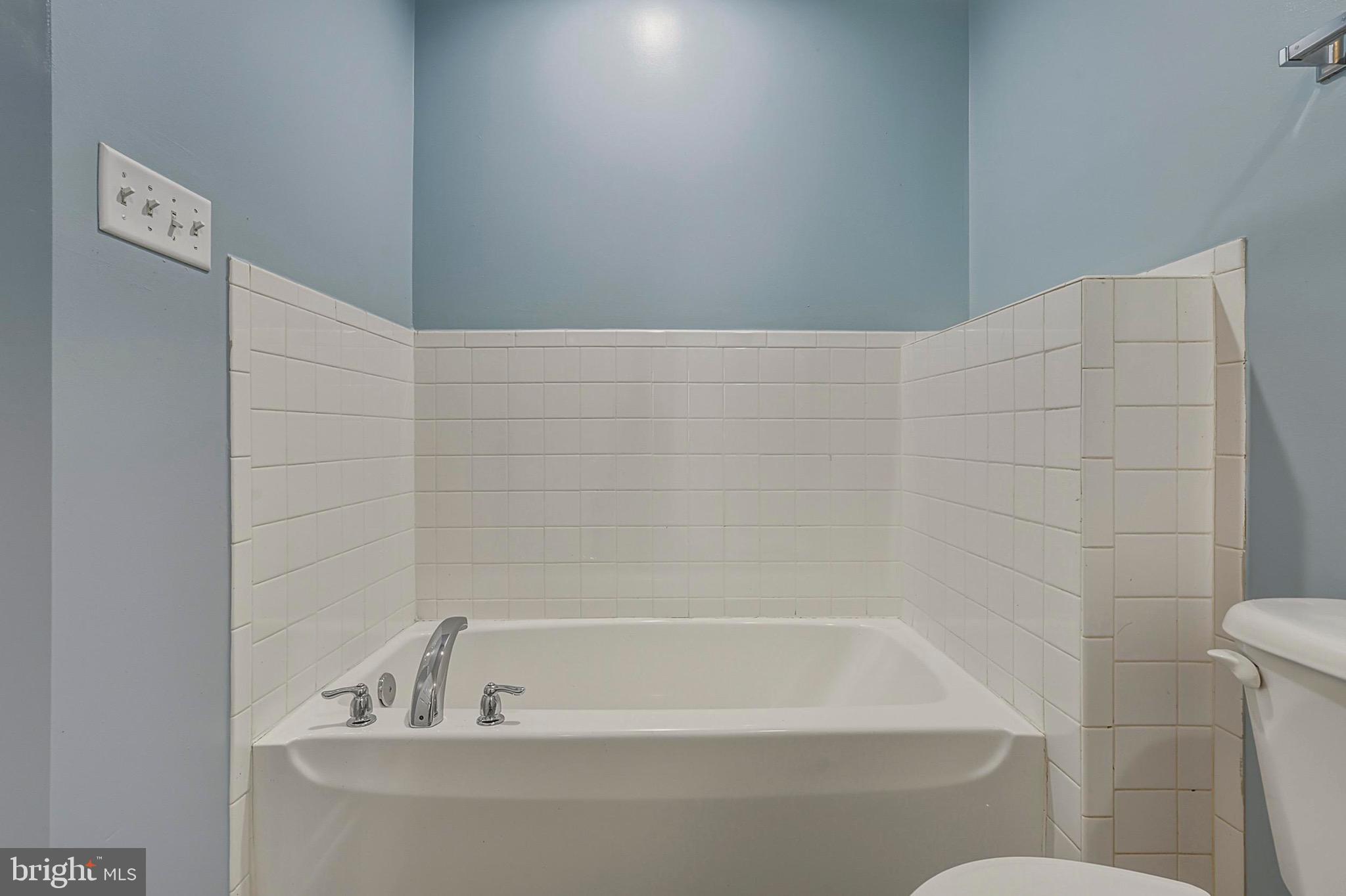 MANOR PARK - Residential