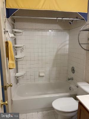 KINGS POINT - Residential