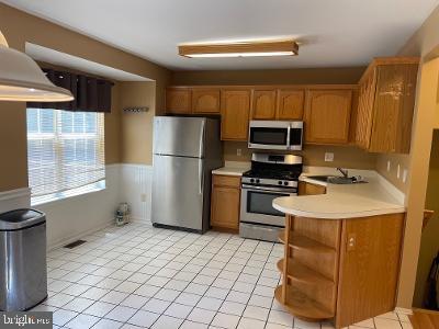 KINGS POINT - Residential