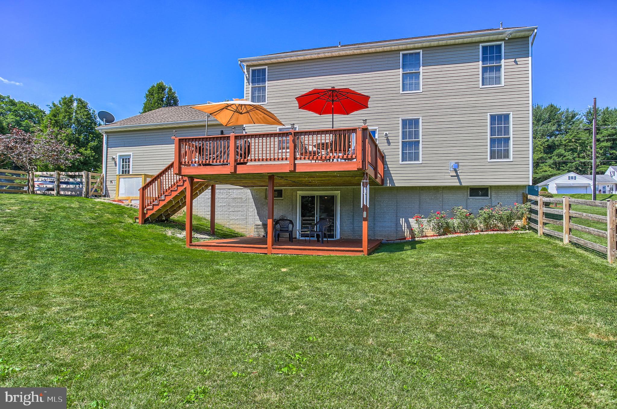 FOX CHASE - Residential