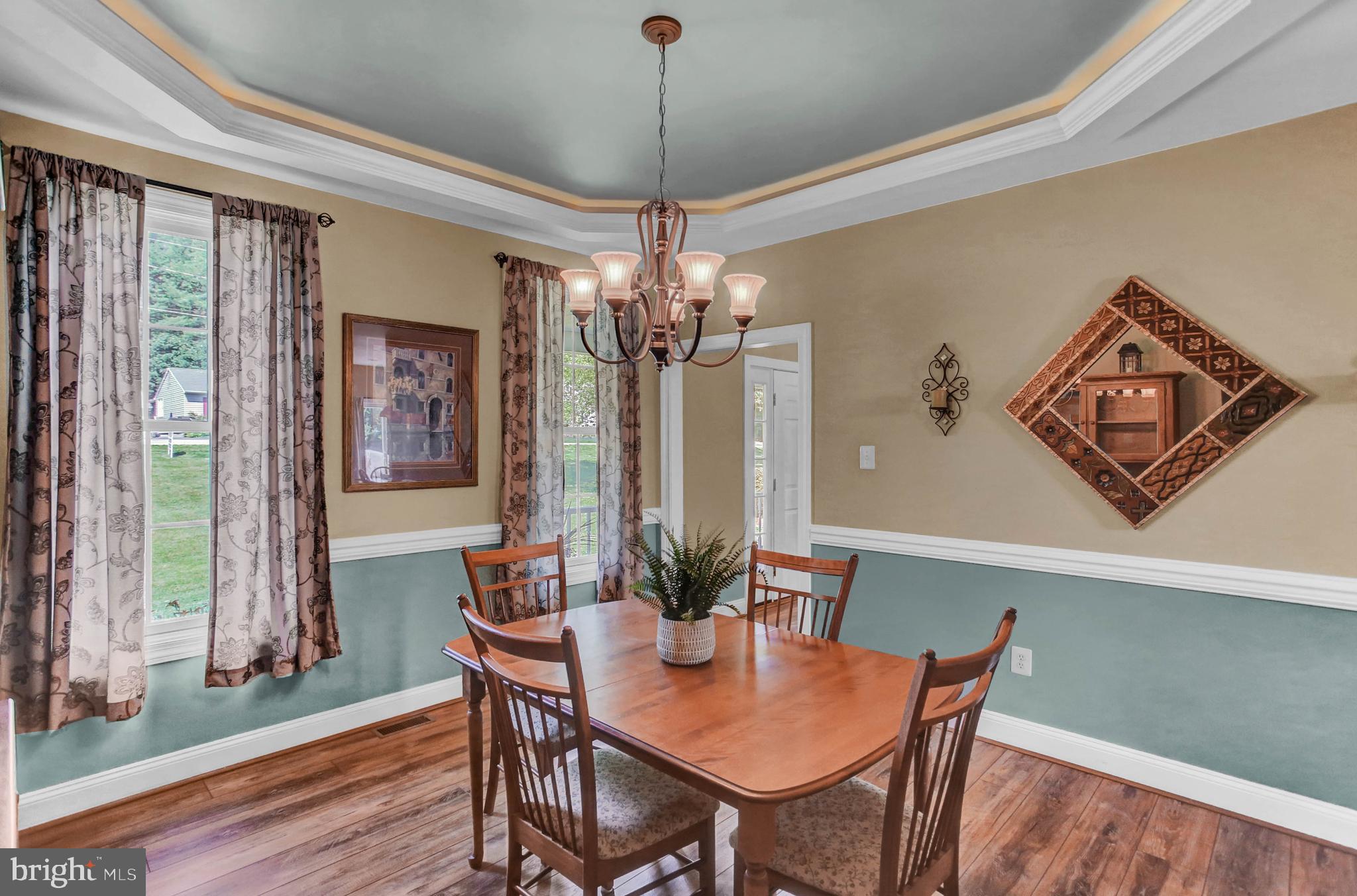 FOX CHASE - Residential