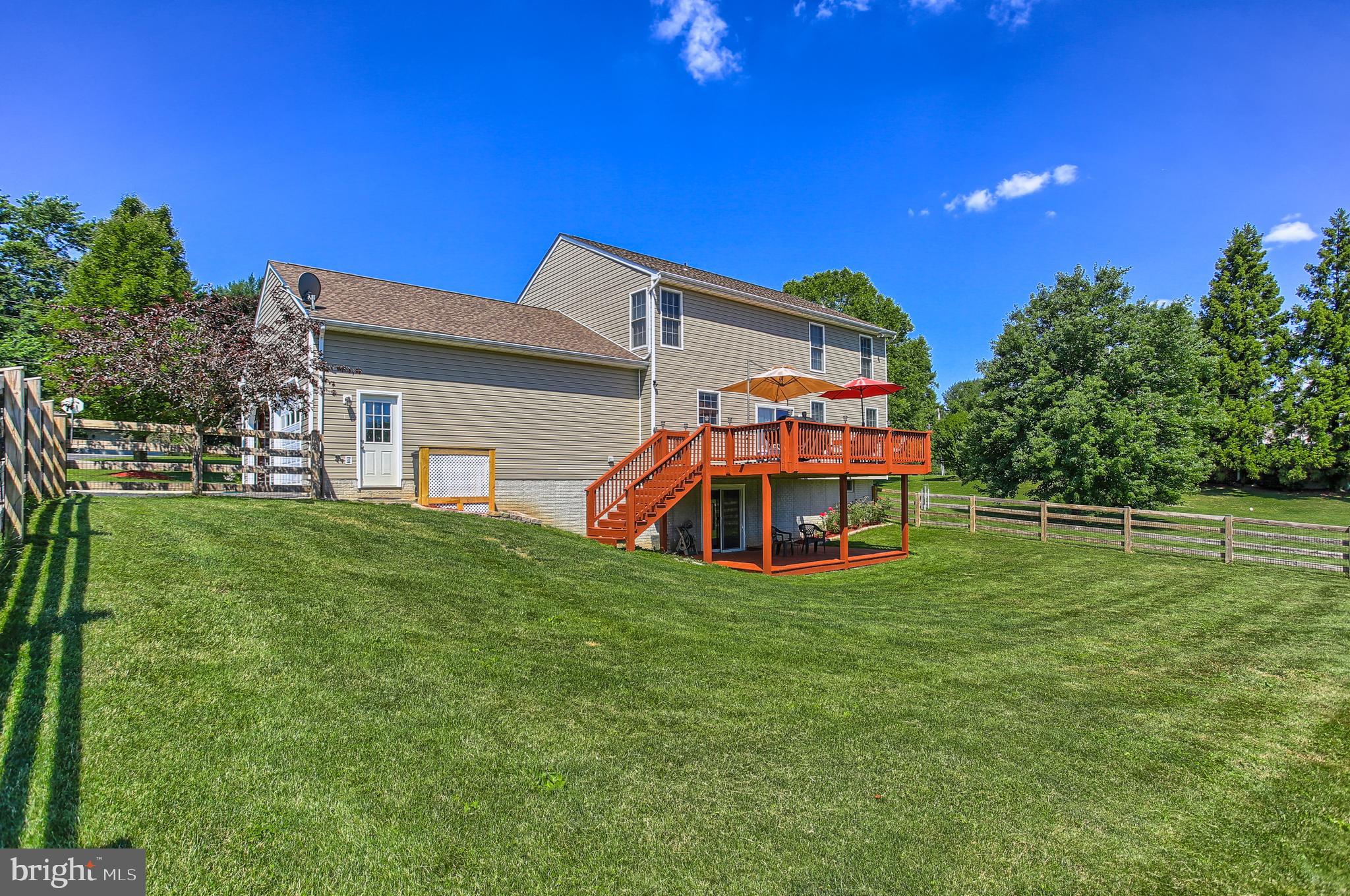 FOX CHASE - Residential