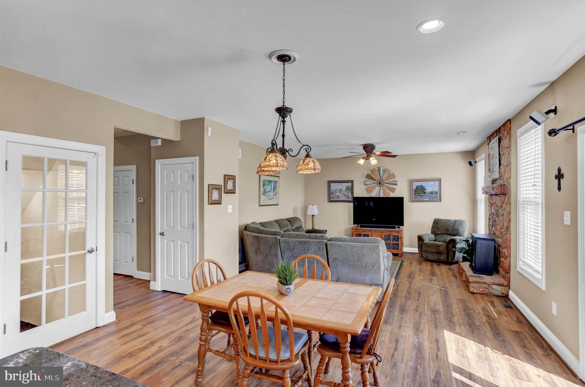 FOX CHASE - Residential