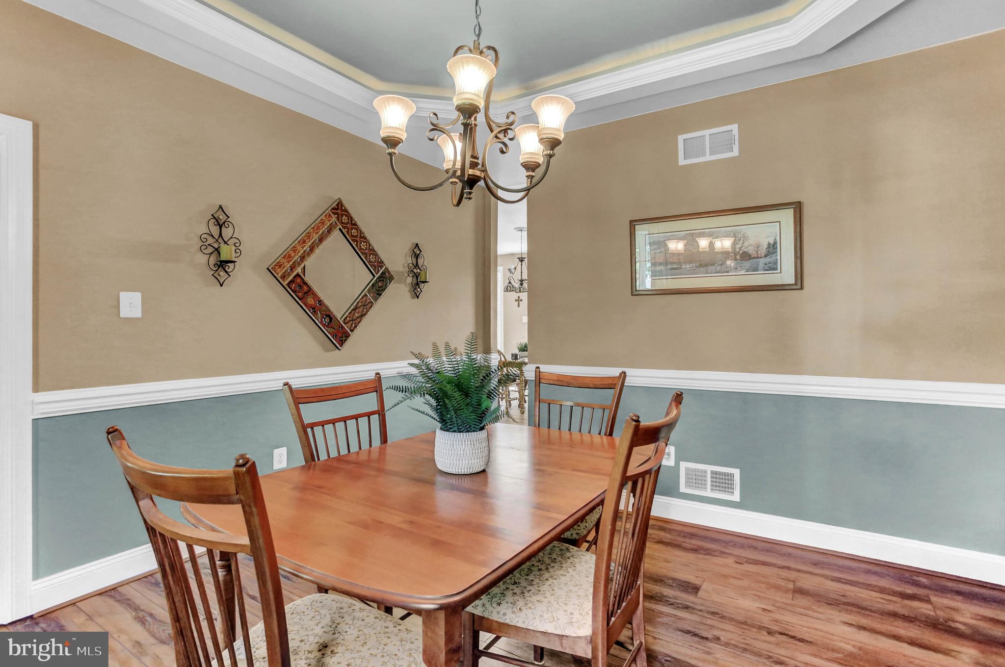 FOX CHASE - Residential