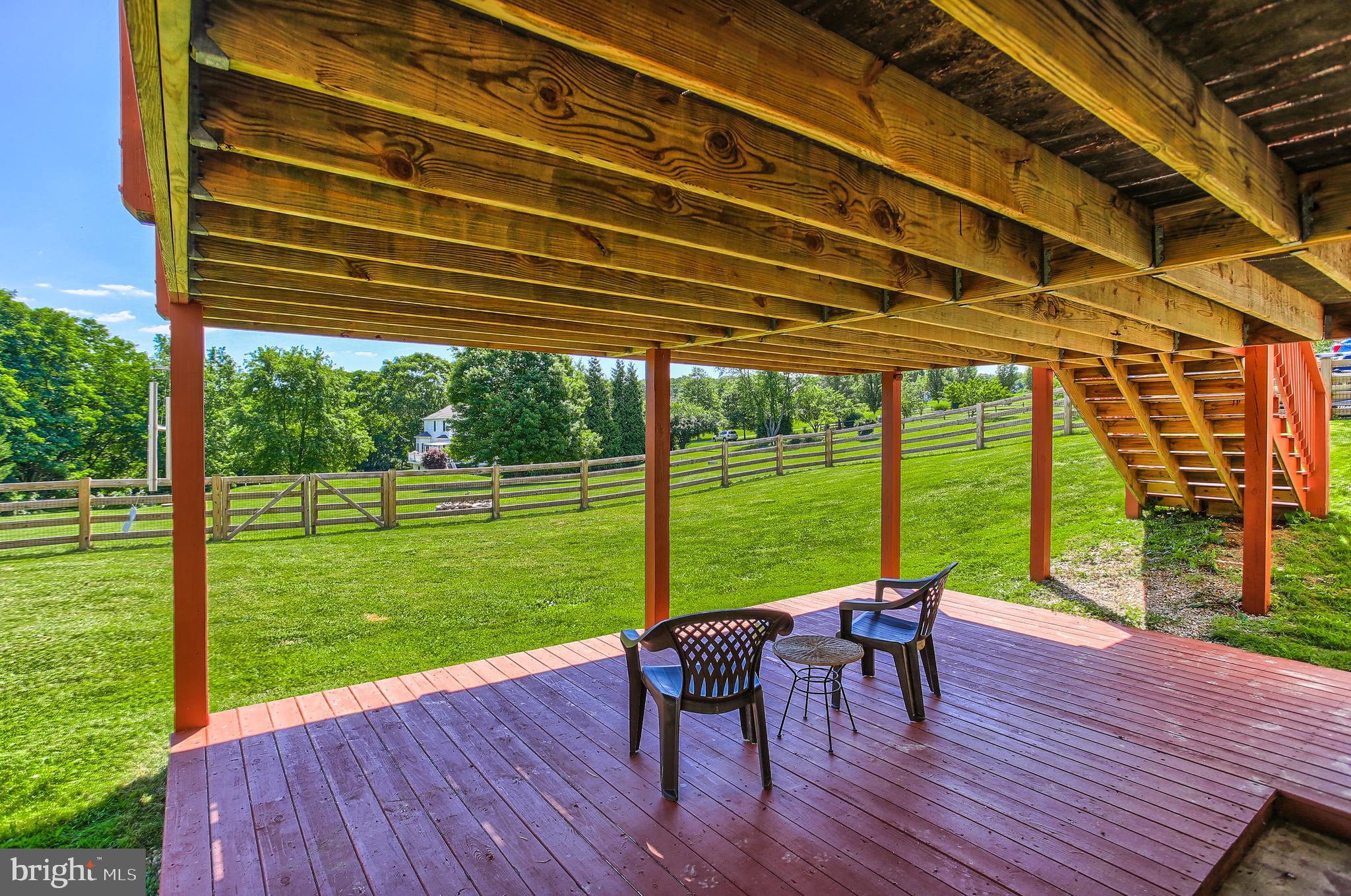 FOX CHASE - Residential