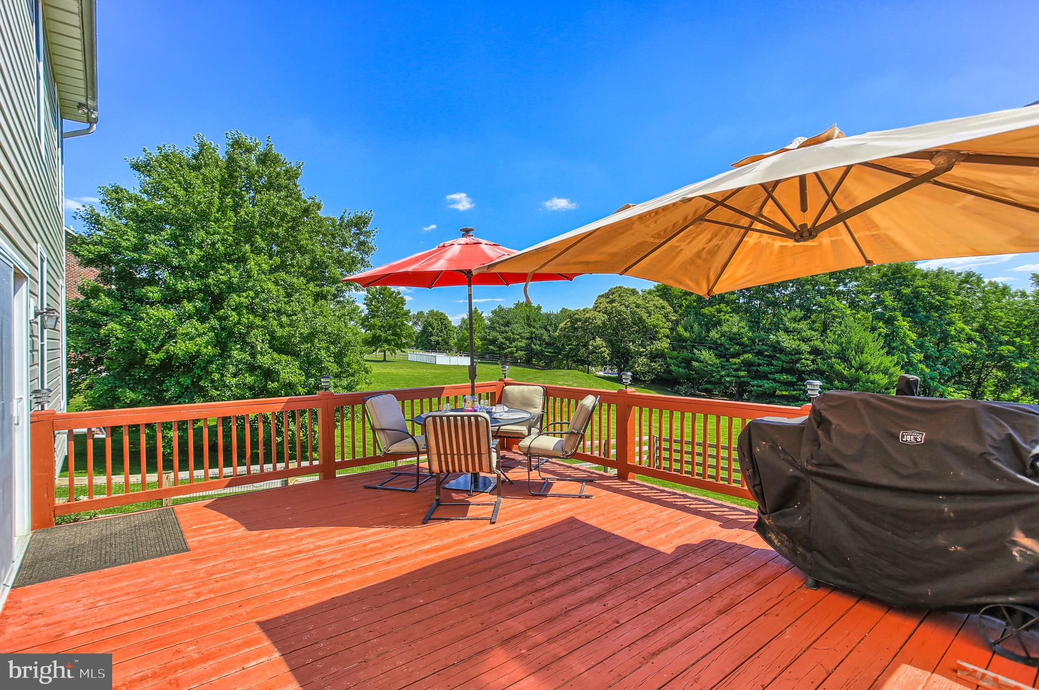 FOX CHASE - Residential