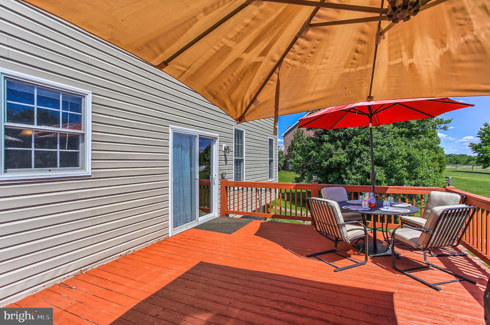 FOX CHASE - Residential