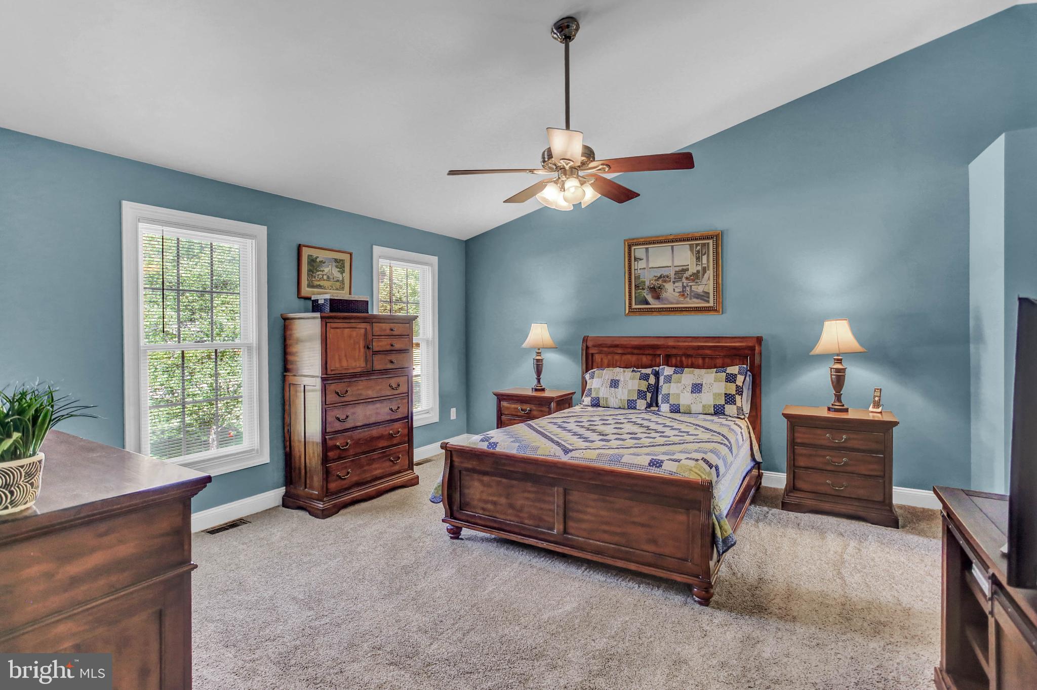 FOX CHASE - Residential