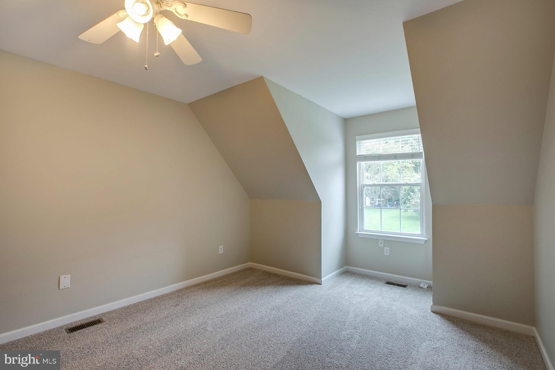 PYLES ESTATES - Residential