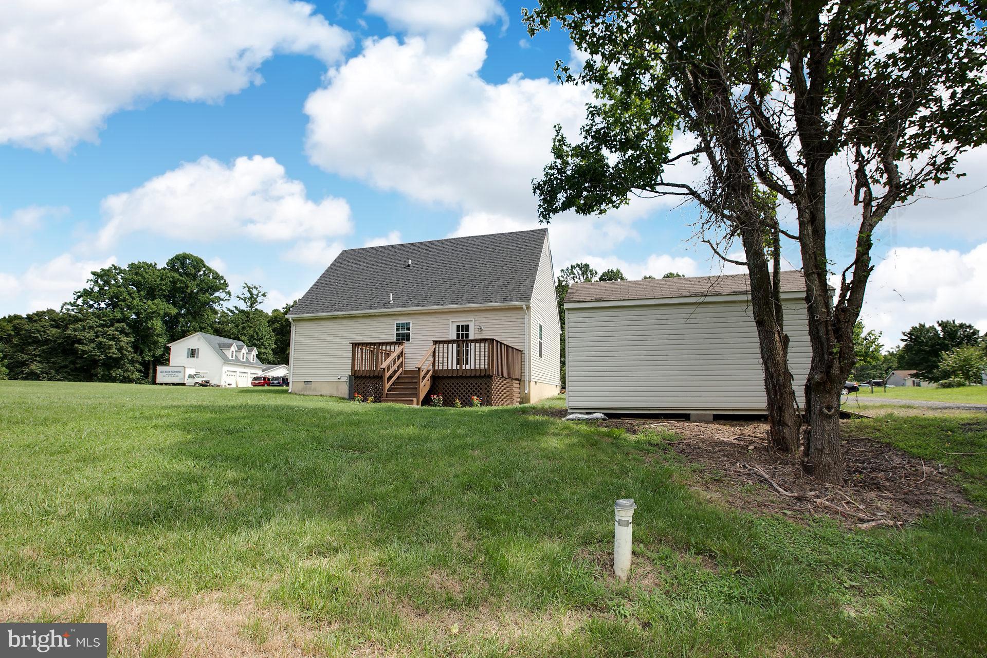 PYLES ESTATES - Residential