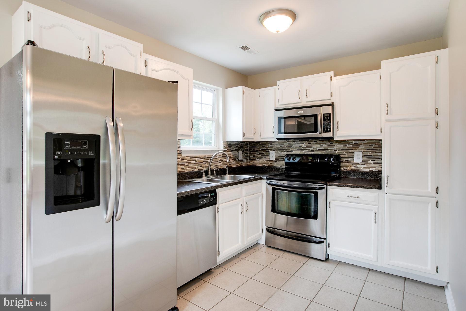 PYLES ESTATES - Residential