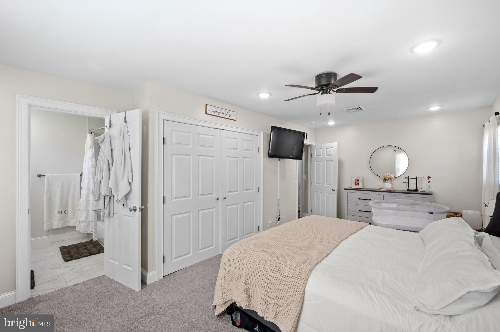 FAIRLESS HILLS - Residential
