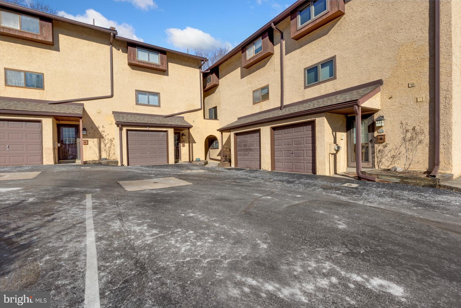 20 MONTGOMERY AVENUE K